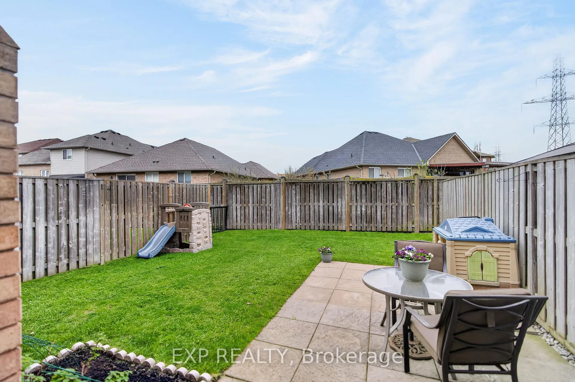 Photo 38 of 65 Periwinkle Drive, Hamilton, Rural Glanbrook — HOMEH