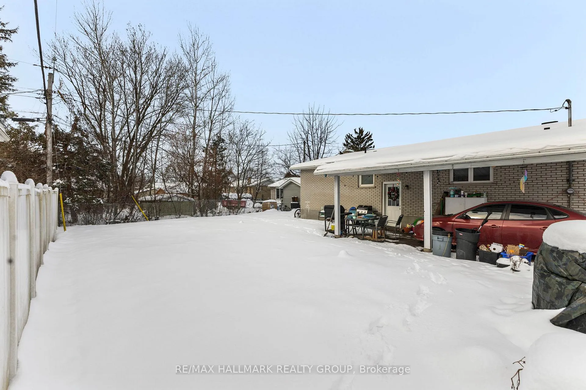 Photo 22 of 816 Willow Avenue, Ottawa, Chatelaine Village — HOMEH