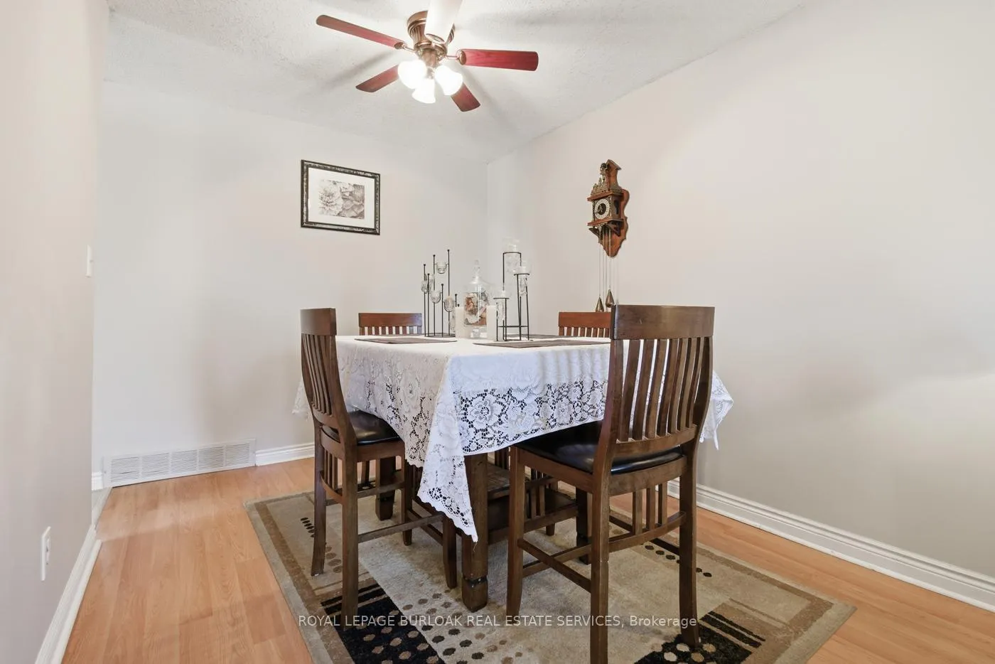 Photo 9 of Unit Upper, 113 Commercial Street, Welland, Lincoln/Crowland — HOMEH