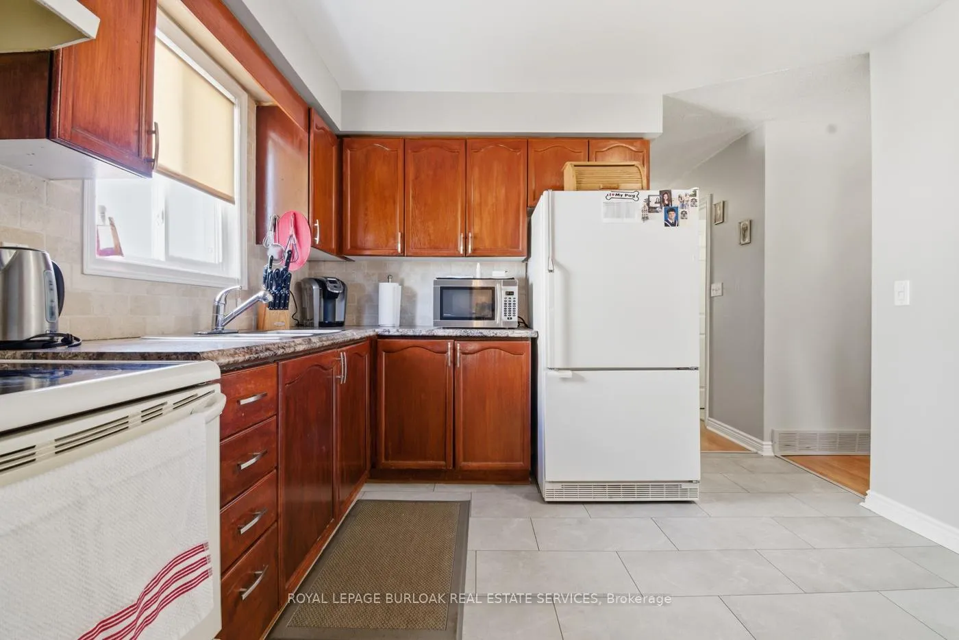 Photo 12 of Unit Upper, 113 Commercial Street, Welland, Lincoln/Crowland — HOMEH