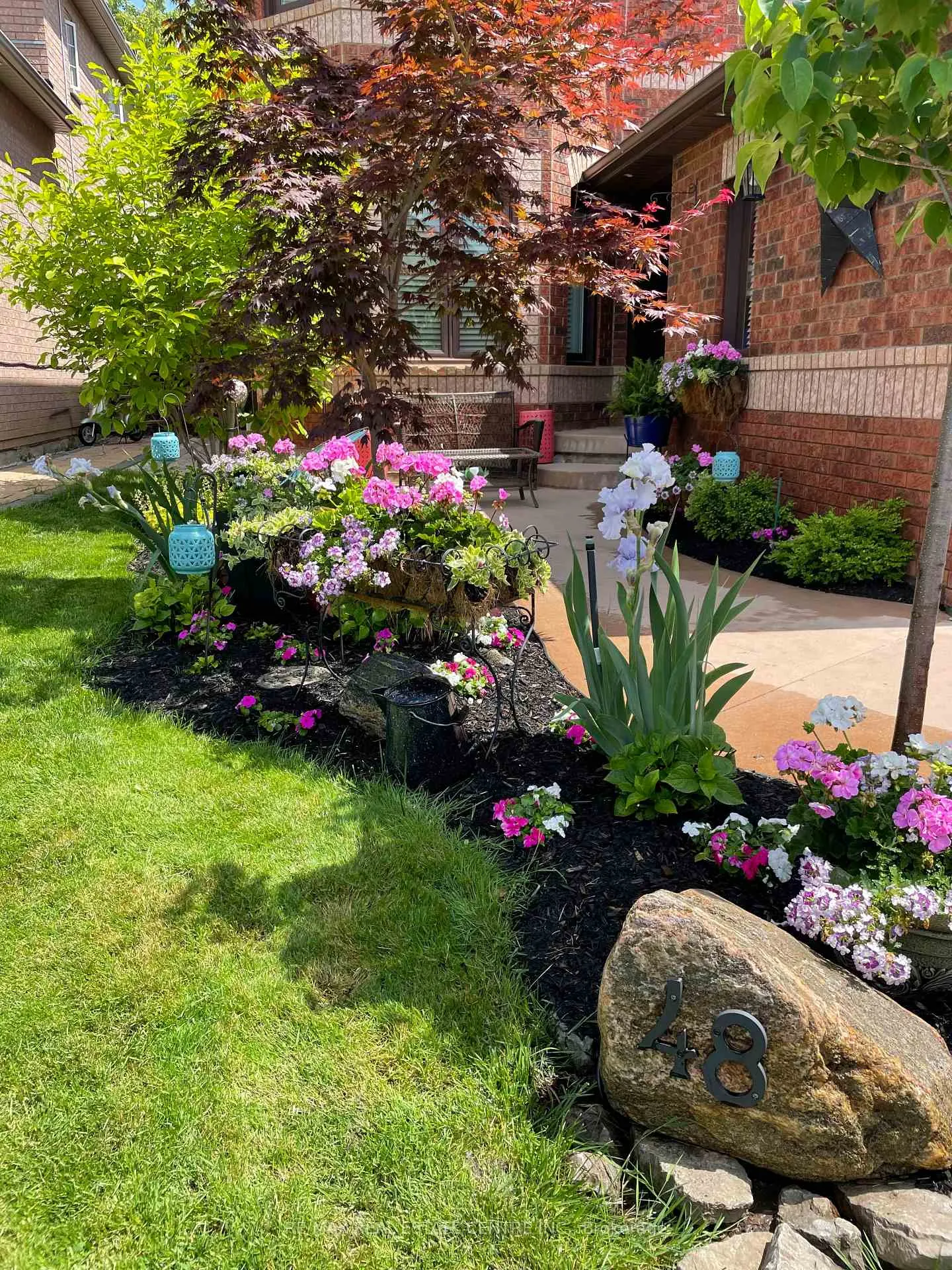 Photo 3 of 48 Chester Crescent, Halton Hills, Georgetown — HOMEH