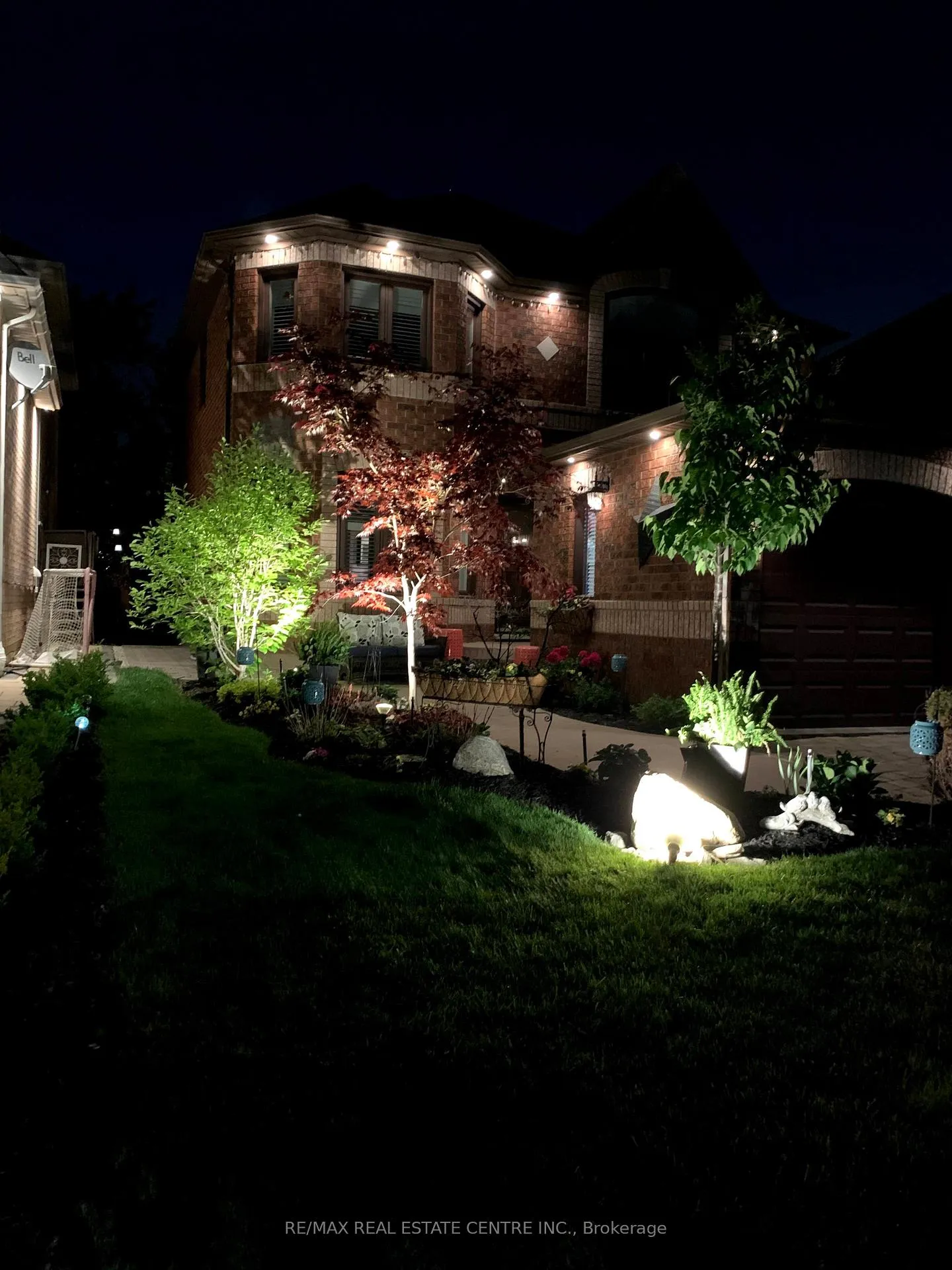 Photo 5 of 48 Chester Crescent, Halton Hills, Georgetown — HOMEH