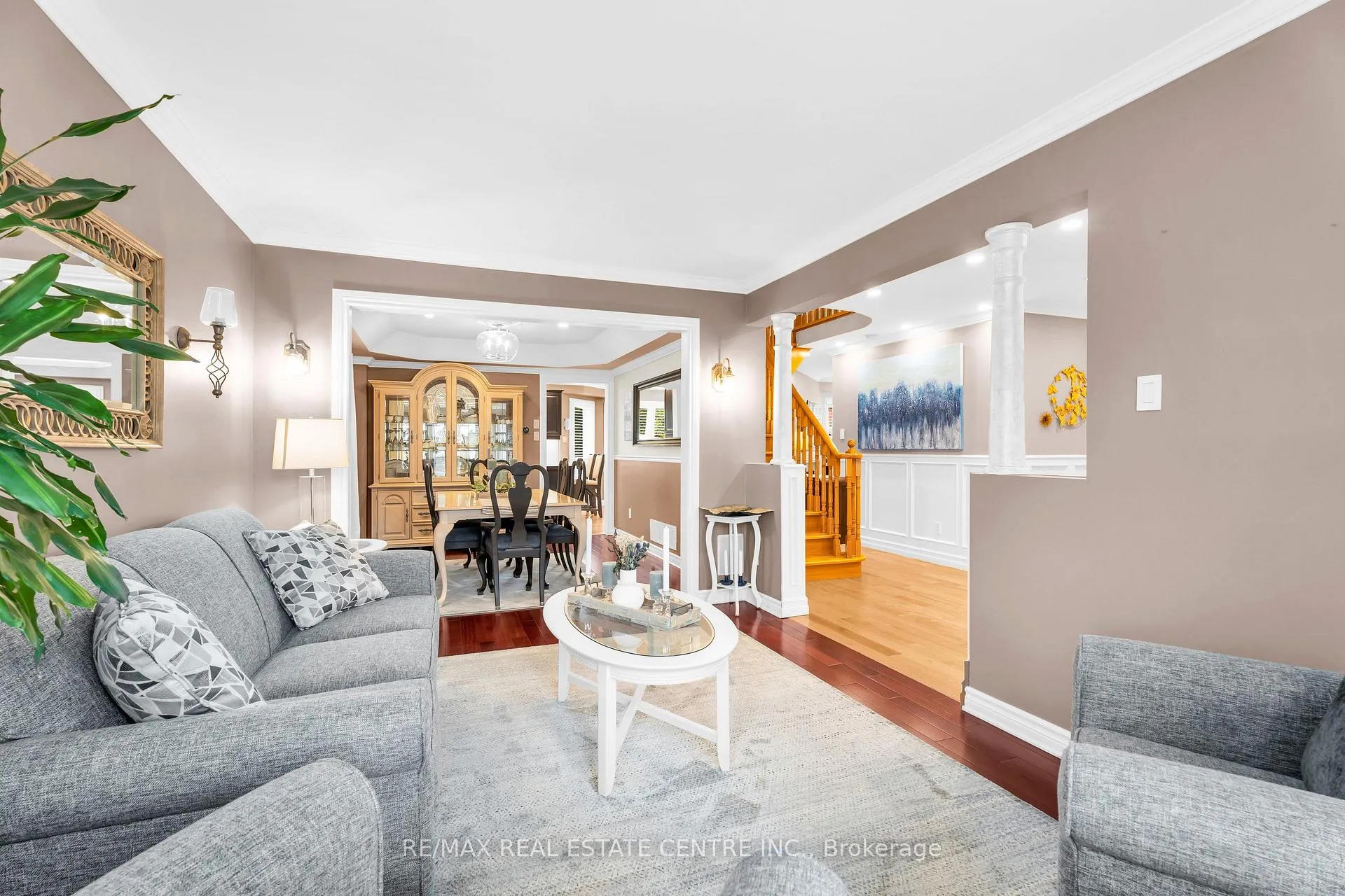 Photo 12 of 48 Chester Crescent, Halton Hills, Georgetown — HOMEH