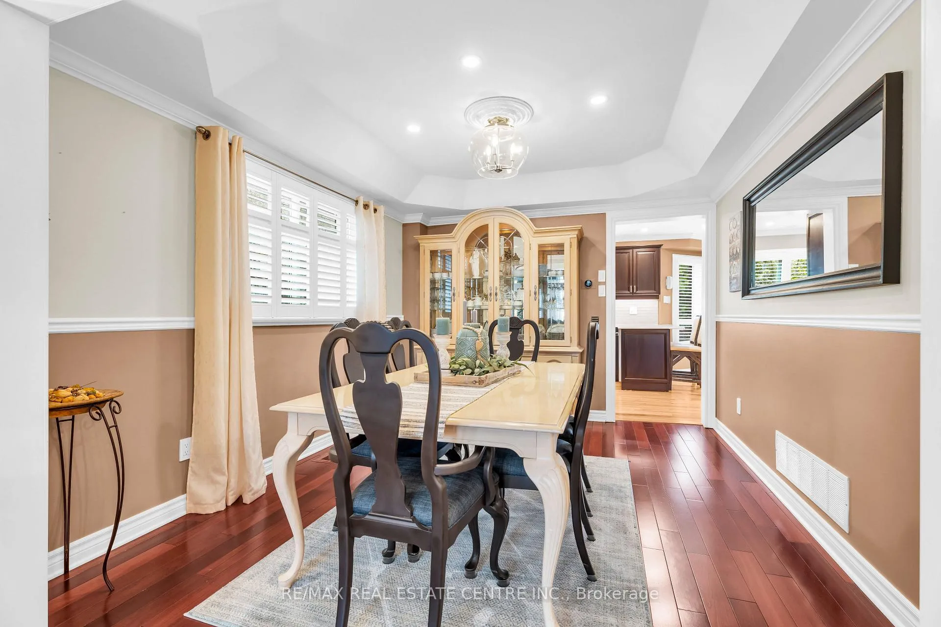 Photo 13 of 48 Chester Crescent, Halton Hills, Georgetown — HOMEH