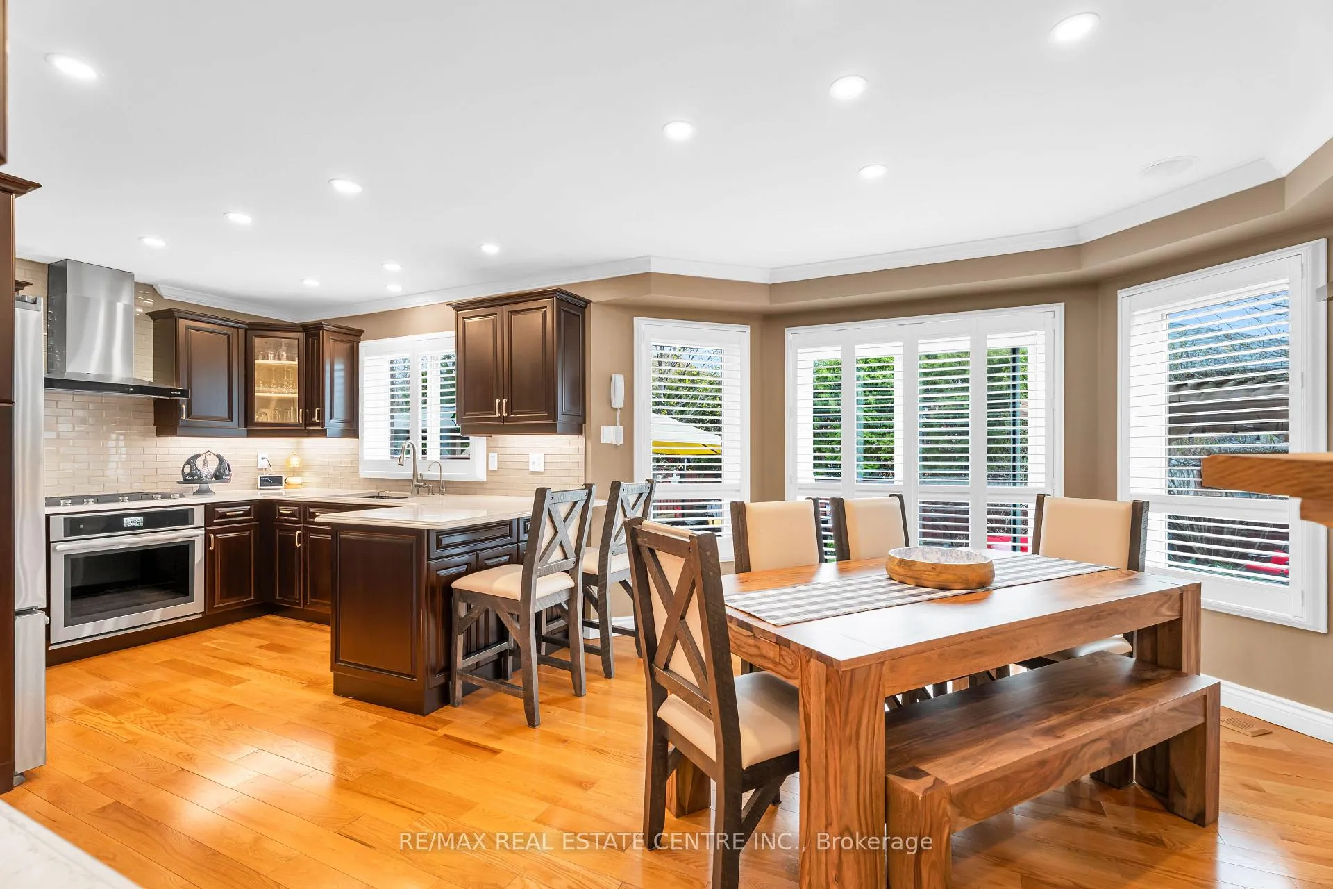 Photo 15 of 48 Chester Crescent, Halton Hills, Georgetown — HOMEH