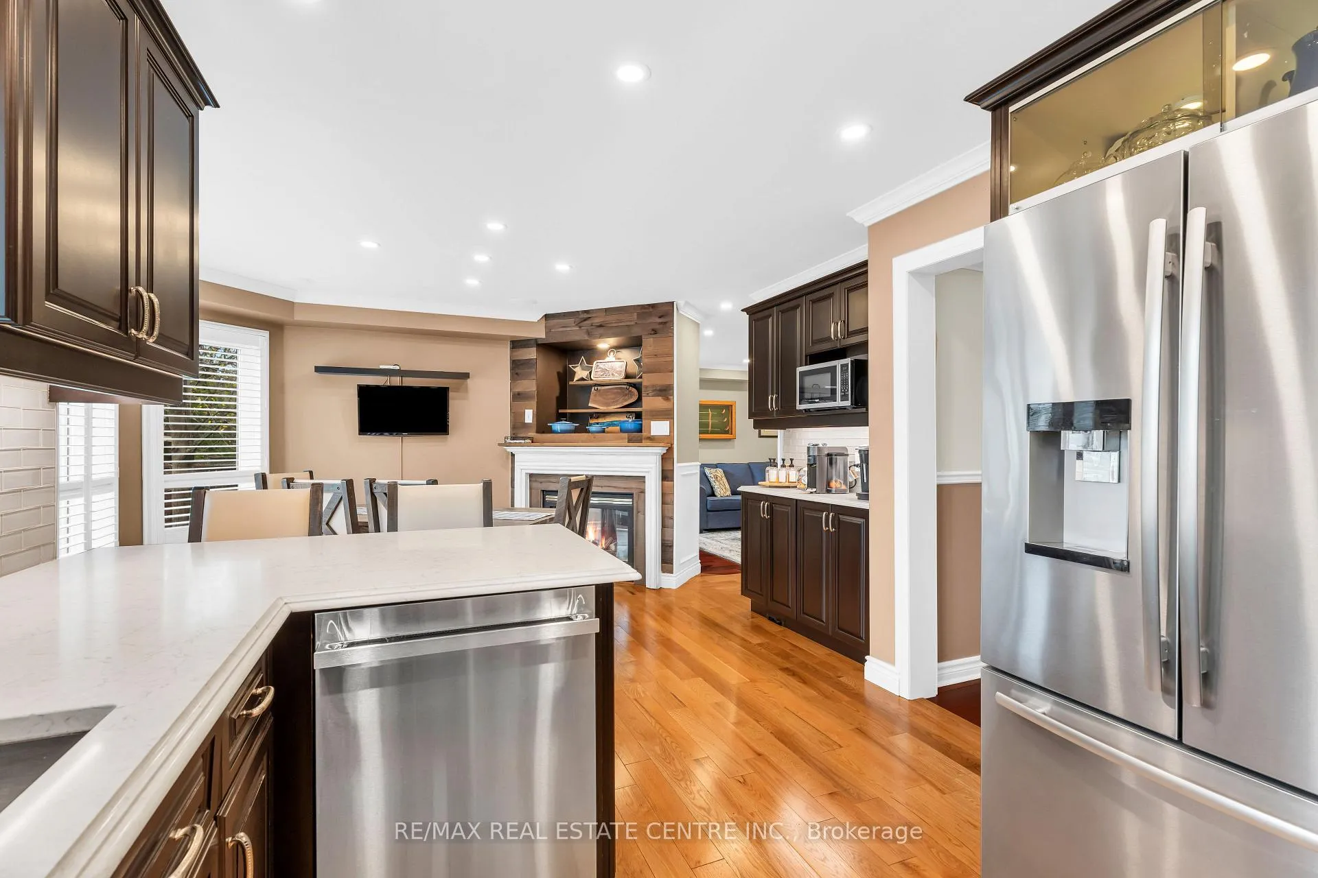 Photo 19 of 48 Chester Crescent, Halton Hills, Georgetown — HOMEH
