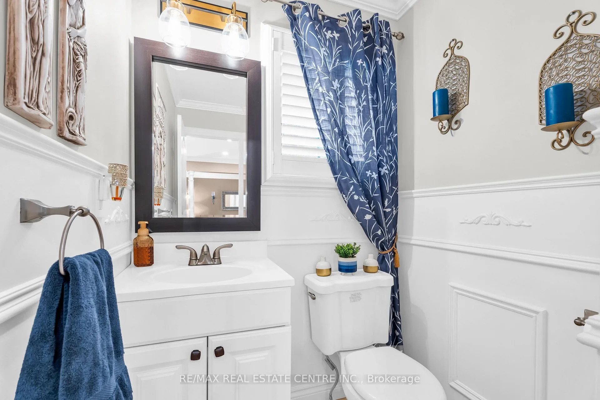 Photo 23 of 48 Chester Crescent, Halton Hills, Georgetown — HOMEH