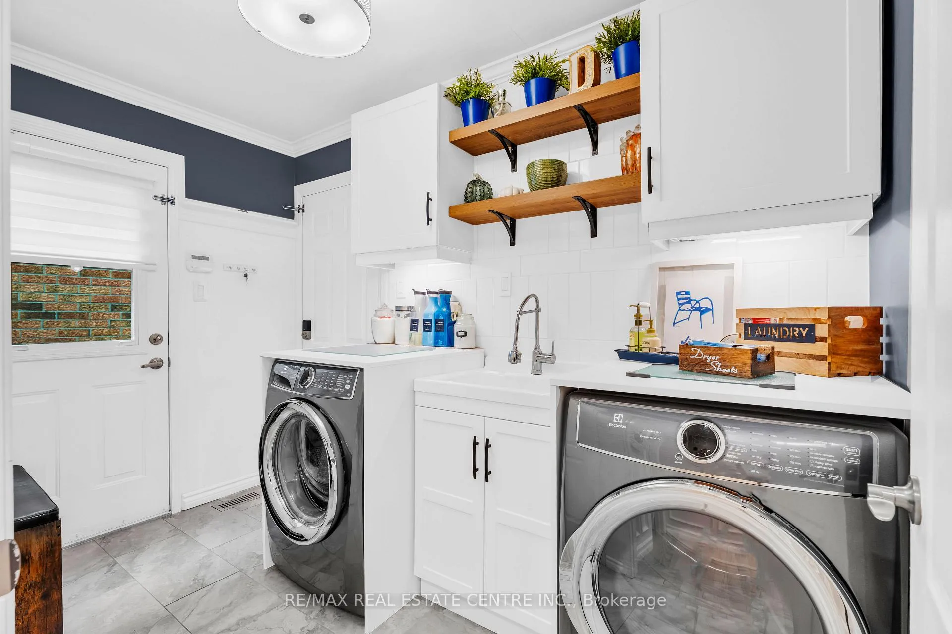 Photo 24 of 48 Chester Crescent, Halton Hills, Georgetown — HOMEH