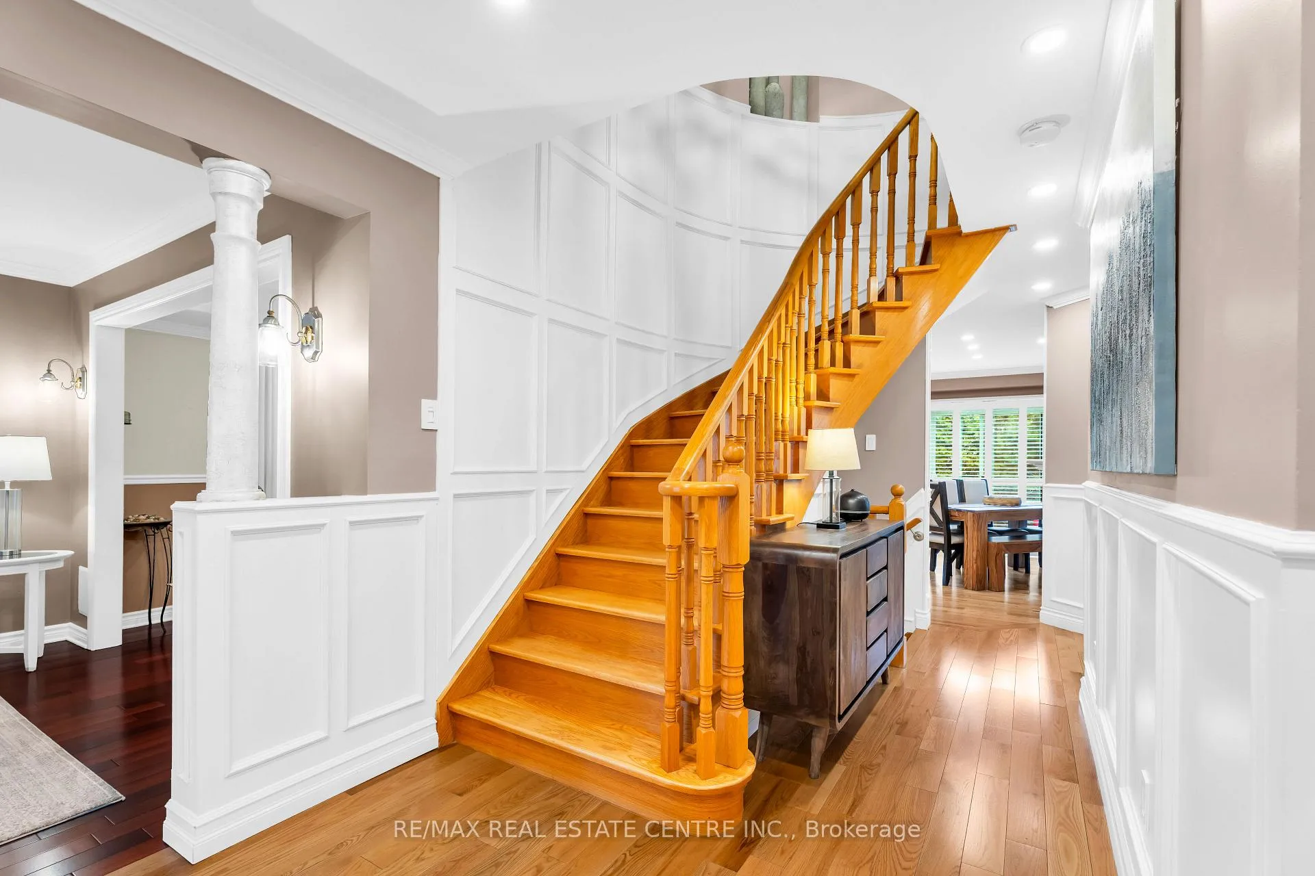 Photo 25 of 48 Chester Crescent, Halton Hills, Georgetown — HOMEH