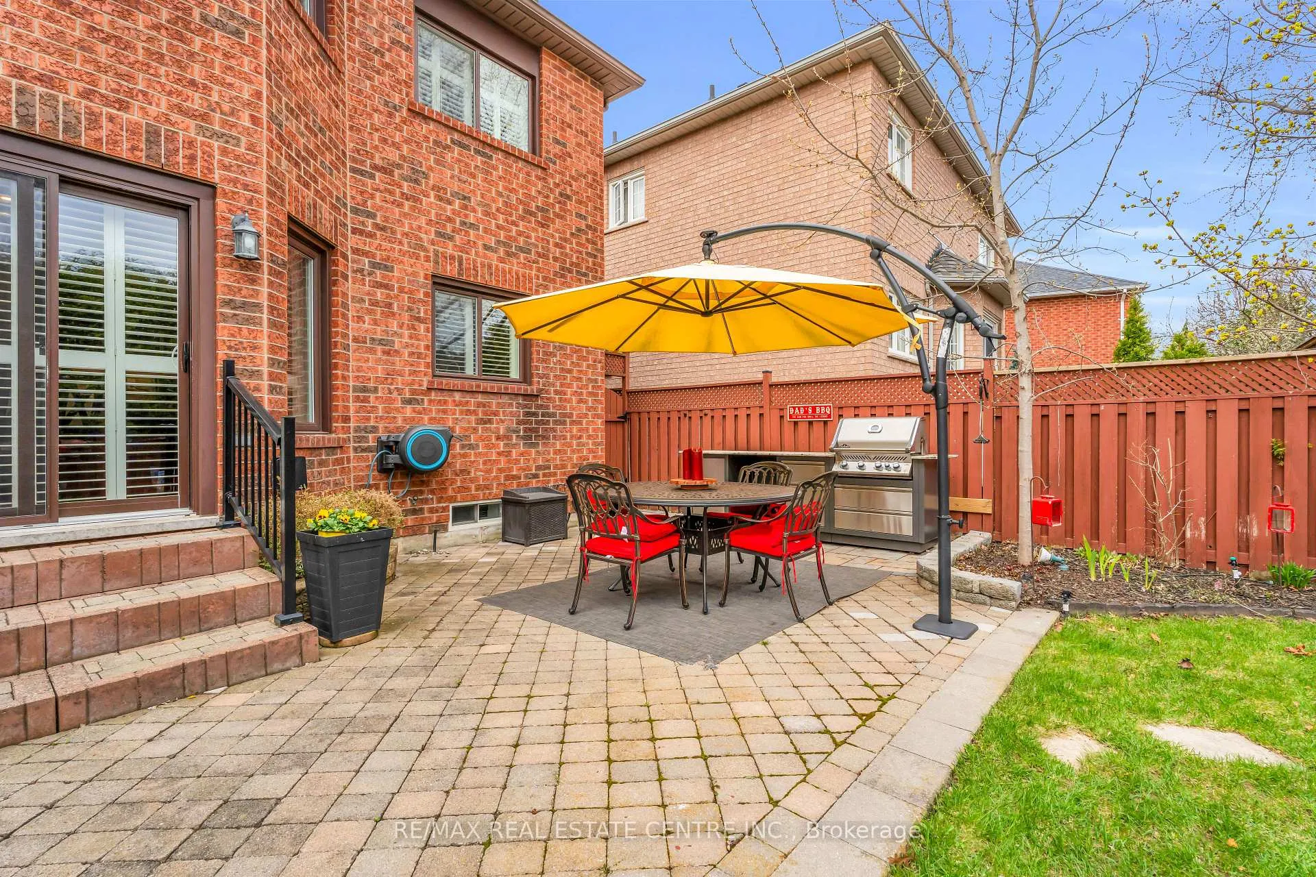 Photo 45 of 48 Chester Crescent, Halton Hills, Georgetown — HOMEH