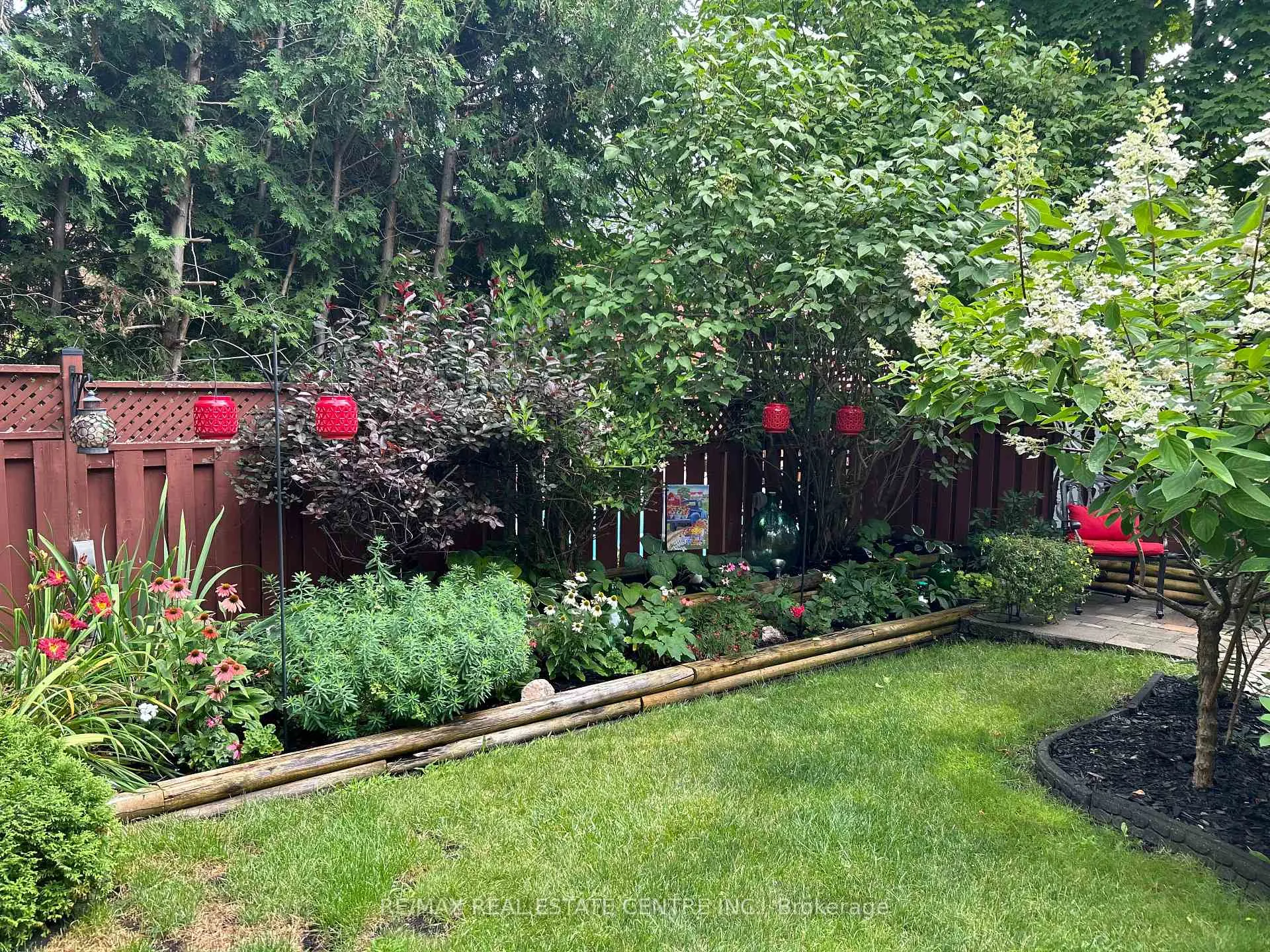 Photo 48 of 48 Chester Crescent, Halton Hills, Georgetown — HOMEH