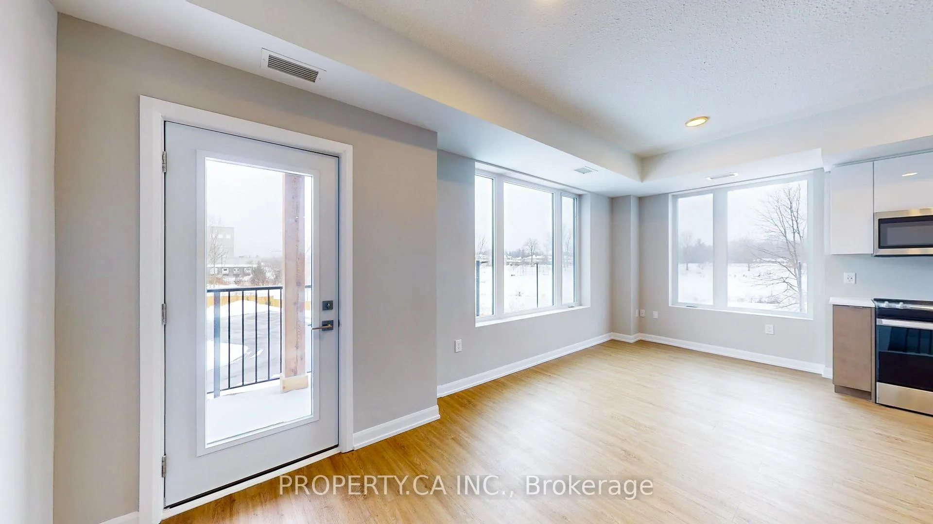 Photo 15 of Unit 303, 708 Woolwich Street, Guelph, Riverside Park — HOMEH