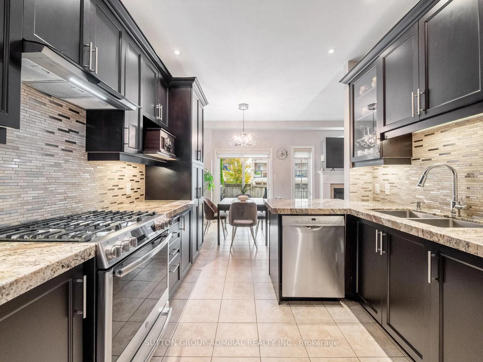 Photo 5 of 119 Warbler Avenue, Vaughan, Patterson — HOMEH