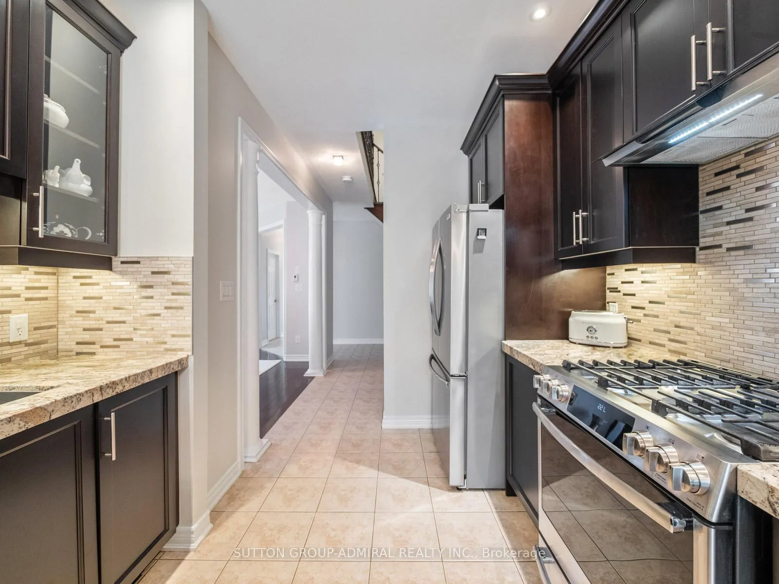 Photo 7 of 119 Warbler Avenue, Vaughan, Patterson — HOMEH