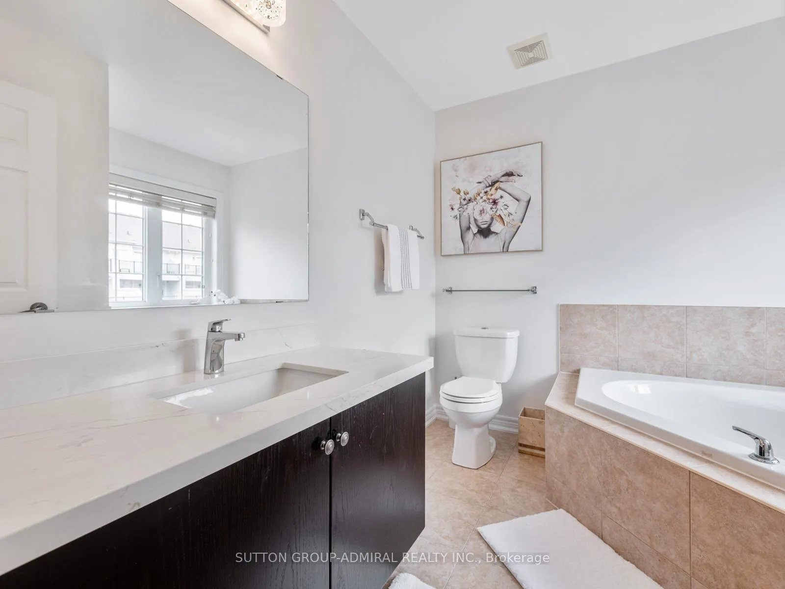 Photo 19 of 119 Warbler Avenue, Vaughan, Patterson — HOMEH
