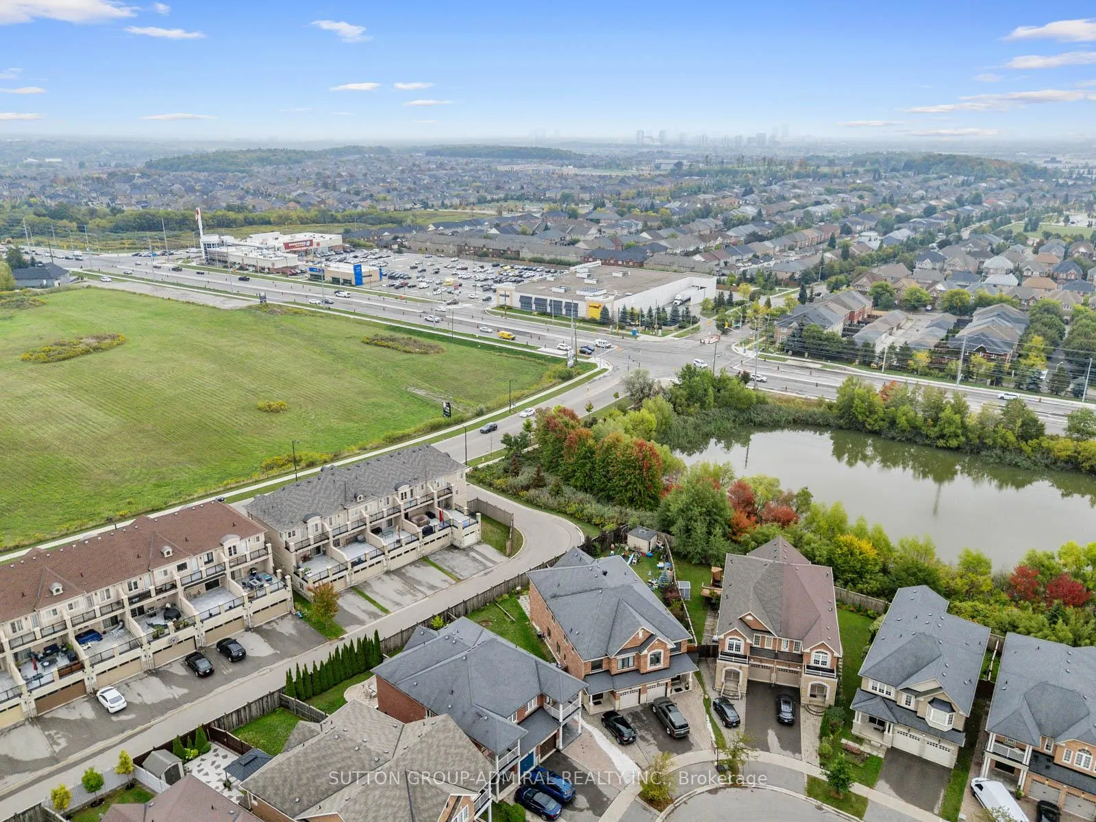 Photo 35 of 119 Warbler Avenue, Vaughan, Patterson — HOMEH
