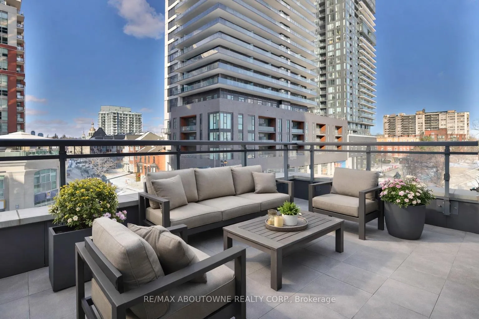 Photo 27 of Unit 304, 2060 Lakeshore Road, Burlington, Brant — HOMEH