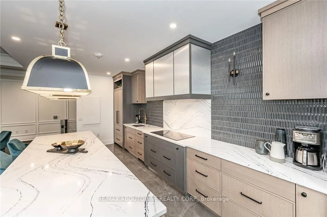 Photo 40 of Unit 304, 2060 Lakeshore Road, Burlington, Brant — HOMEH