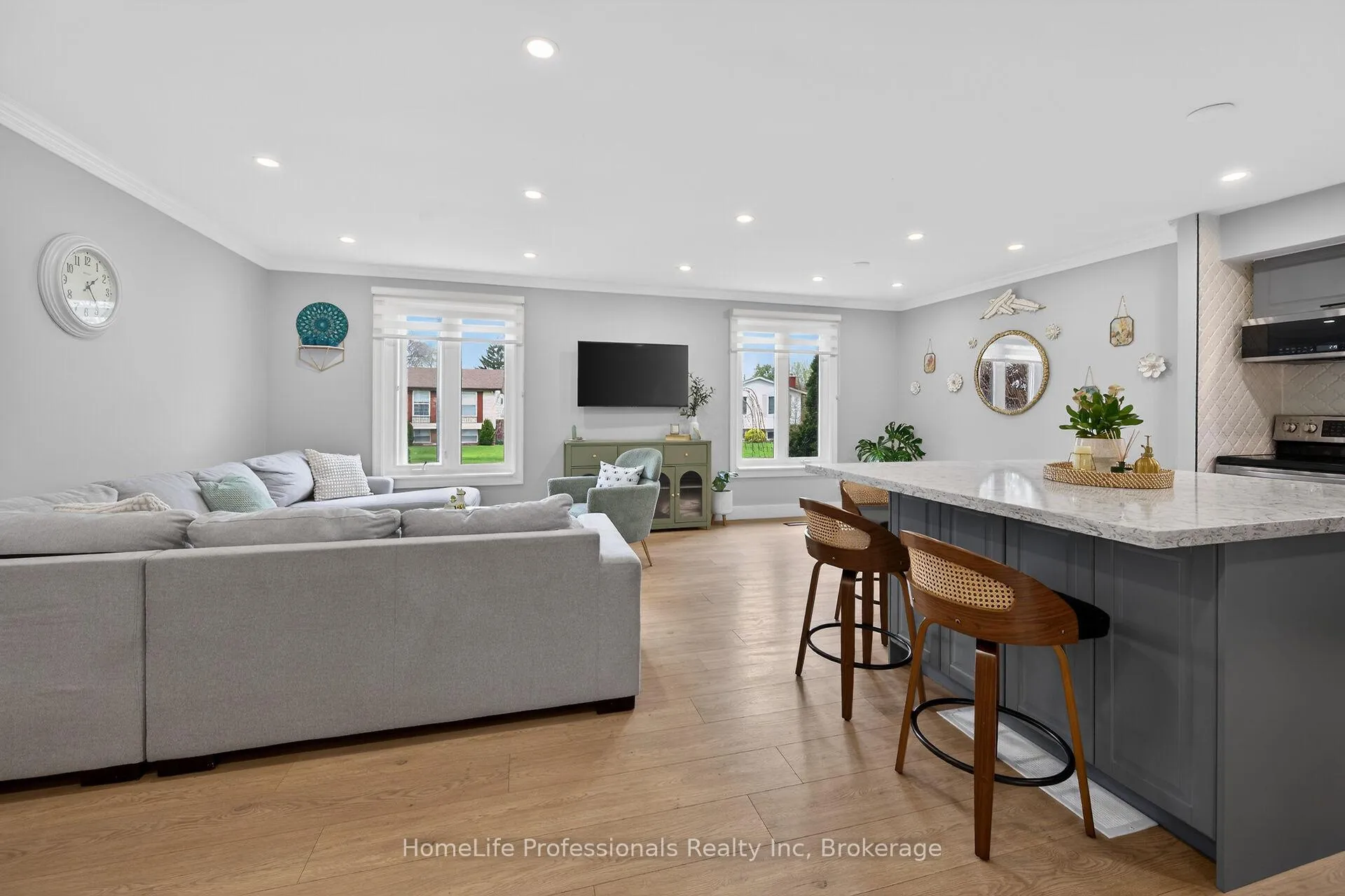 Photo 8 of 8 Forestgate Avenue, Hamilton, Fessenden — HOMEH
