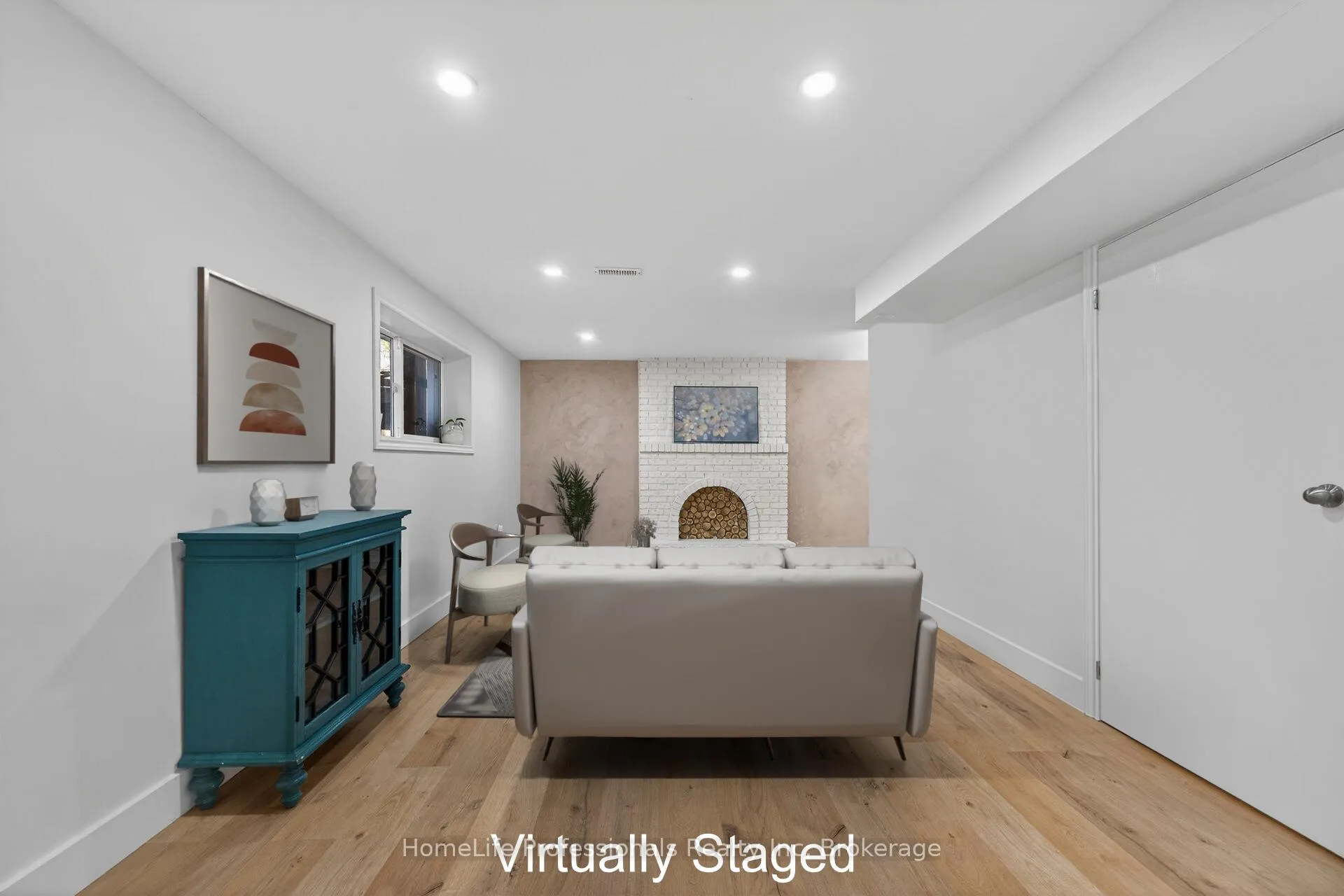 Photo 34 of 8 Forestgate Avenue, Hamilton, Fessenden — HOMEH