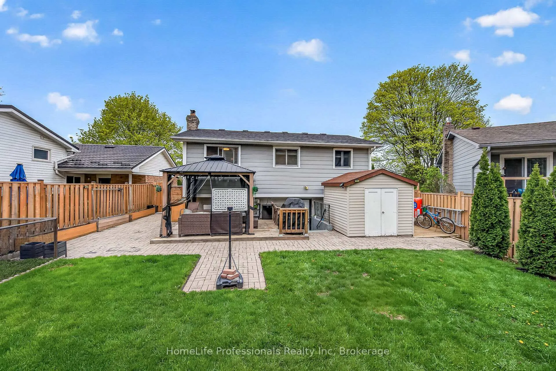 Photo 45 of 8 Forestgate Avenue, Hamilton, Fessenden — HOMEH