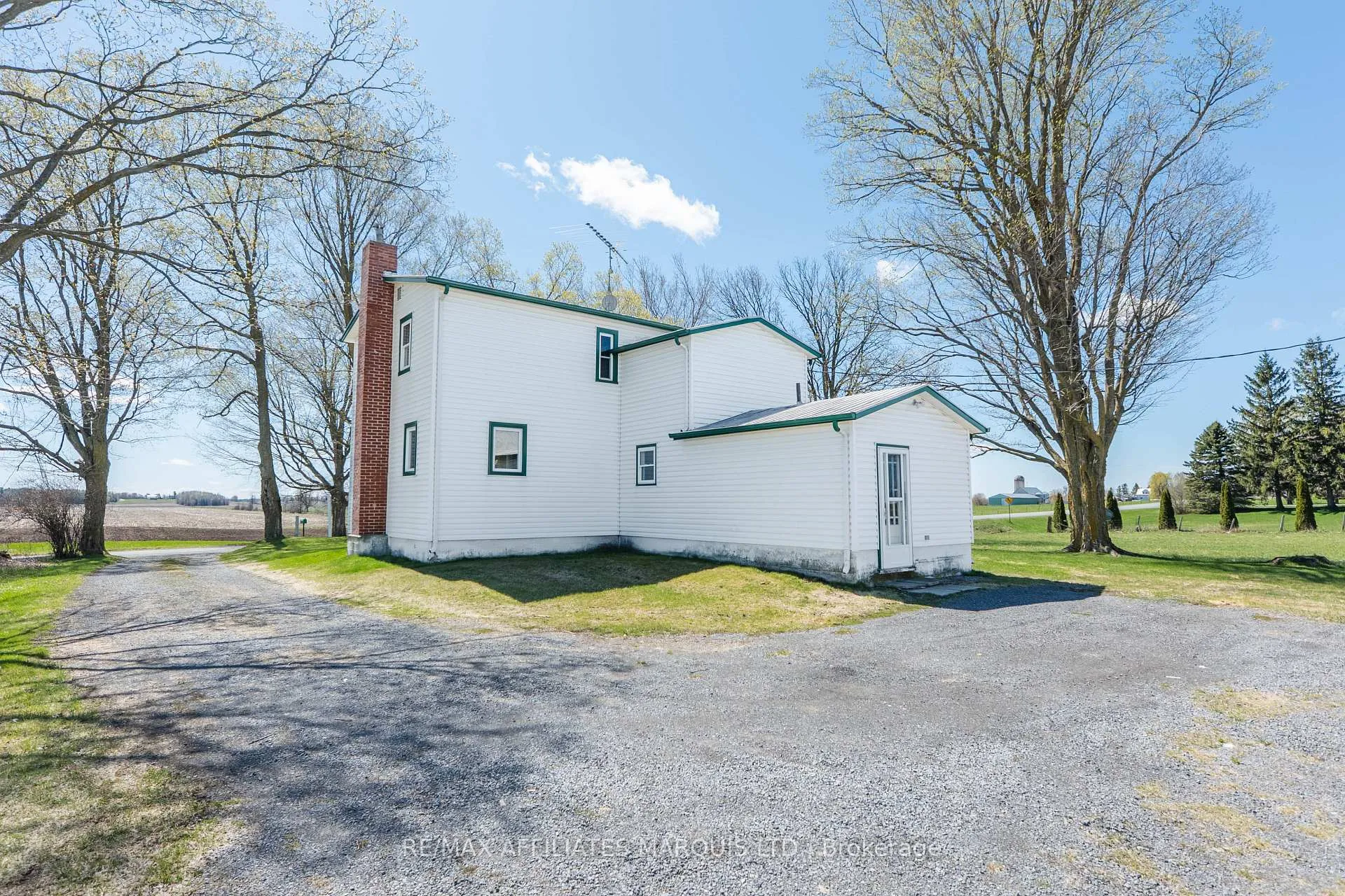 Photo 4 of 21495 Brodie Road, North Glengarry, North Glengarry (Lochiel) Twp — HOMEH