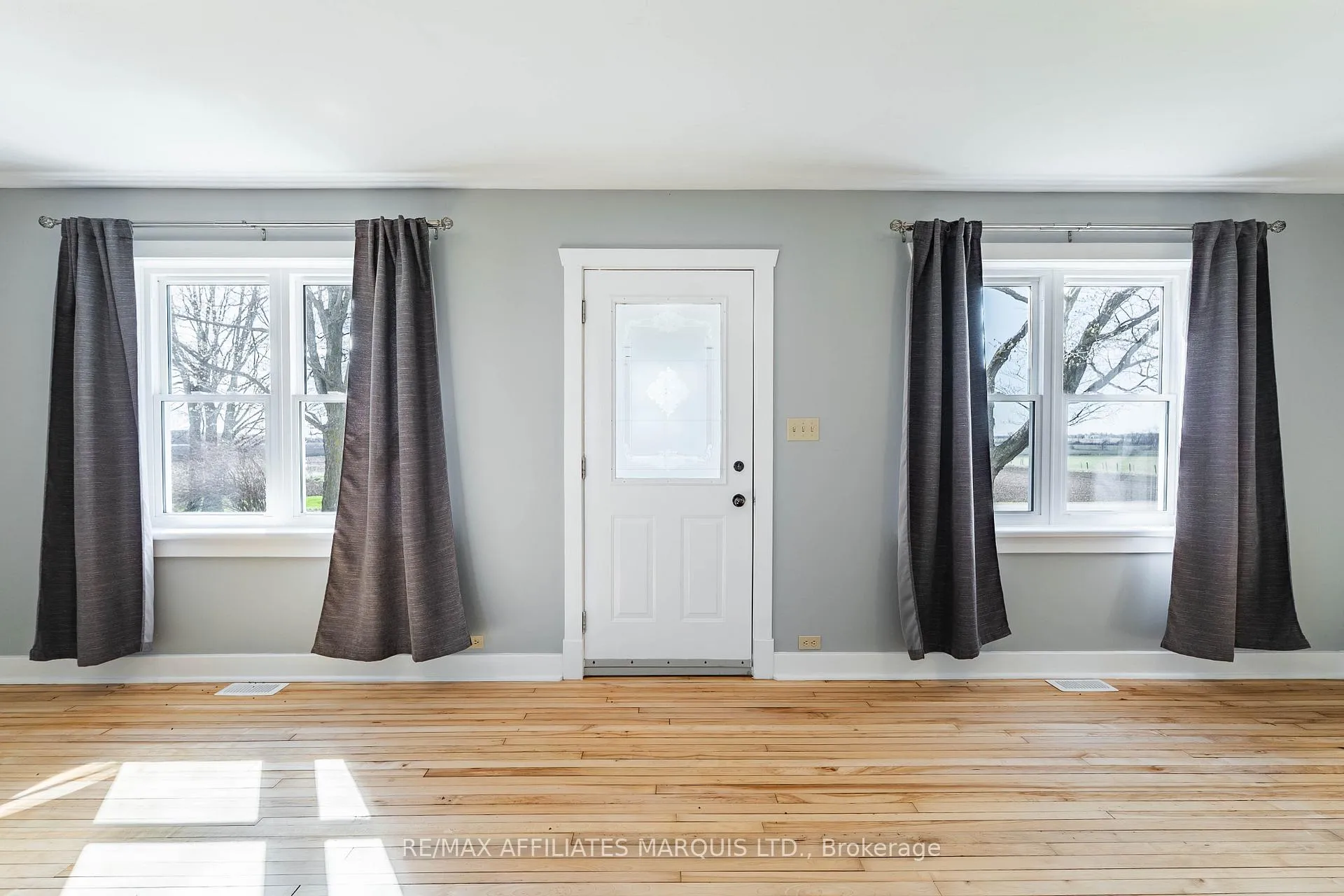 Photo 5 of 21495 Brodie Road, North Glengarry, North Glengarry (Lochiel) Twp — HOMEH
