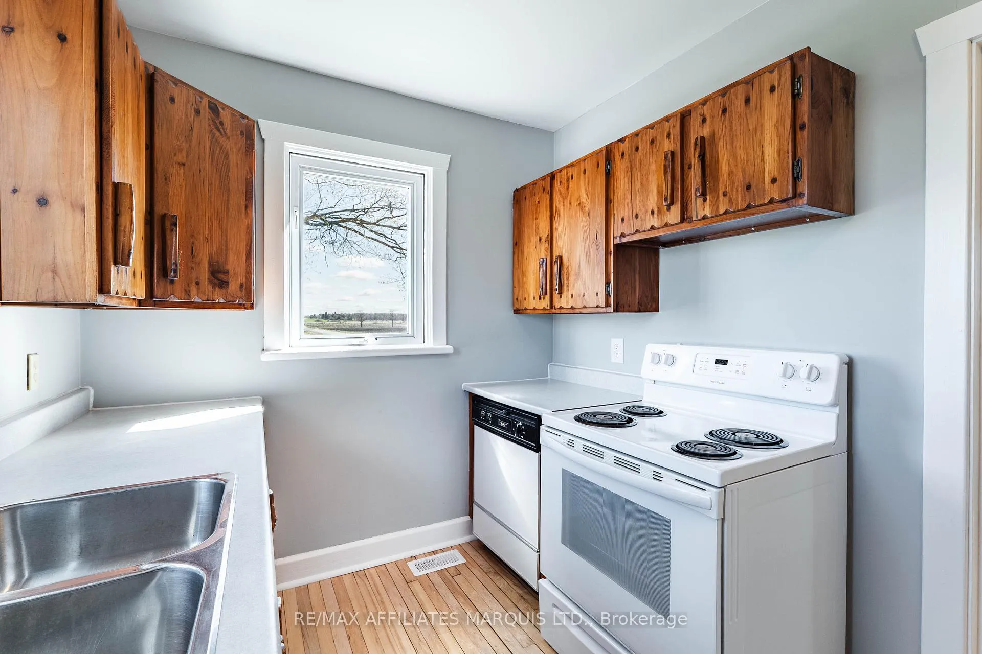 Photo 12 of 21495 Brodie Road, North Glengarry, North Glengarry (Lochiel) Twp — HOMEH