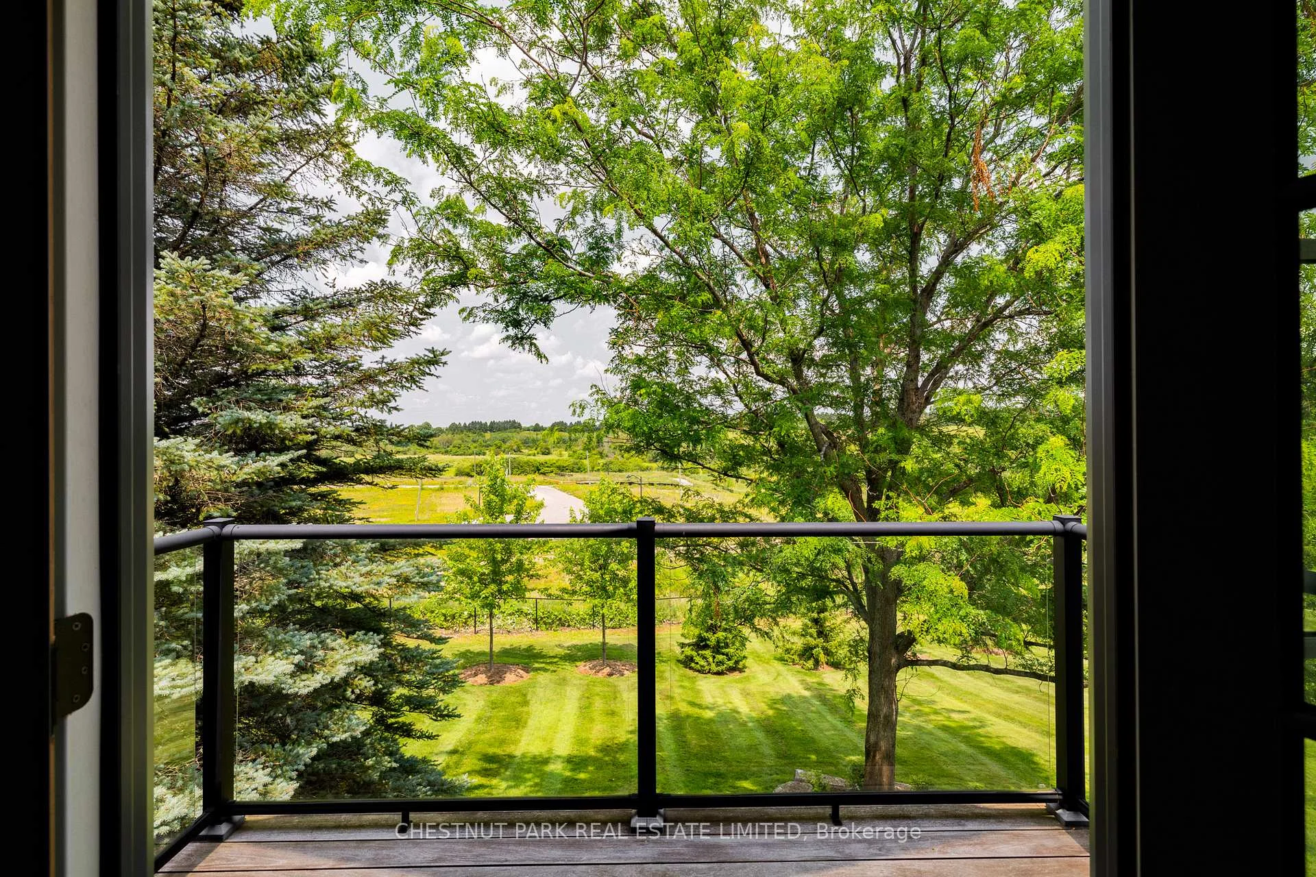 Photo 29 of 908 Vandorf Side Road, Aurora, Bayview Southeast — HOMEH