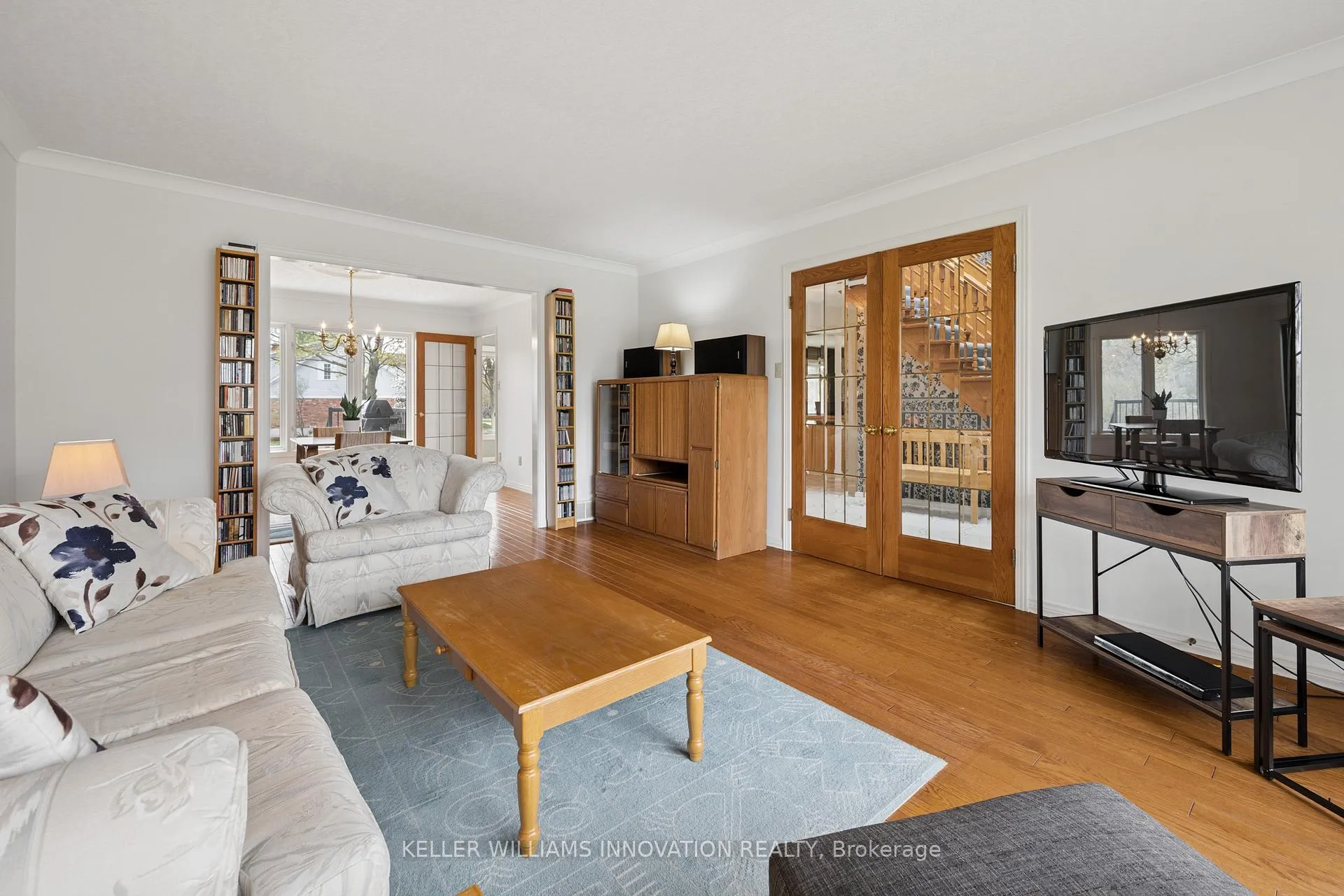 Photo 10 of 721 Snowcrest Place, Waterloo — HOMEH