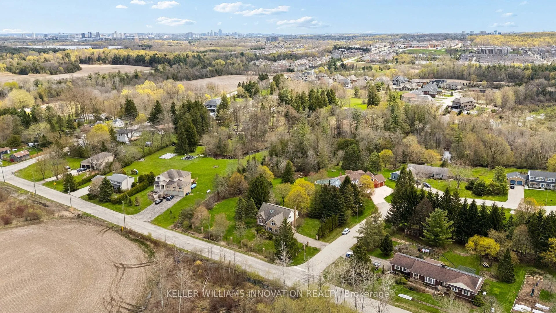 Photo 39 of 721 Snowcrest Place, Waterloo — HOMEH