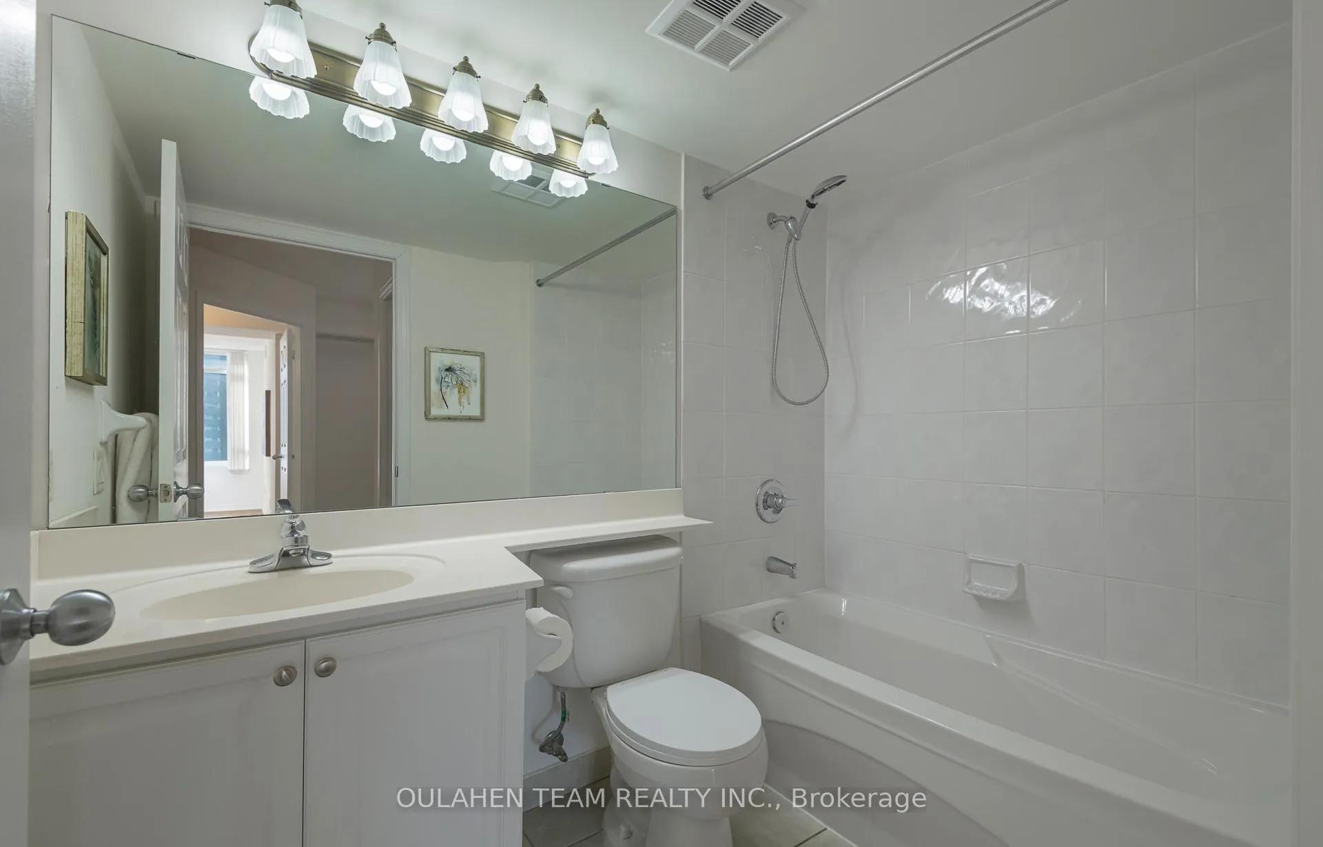 Photo 18 of Unit 915, 155 Beecroft Road, North York, Lansing-Westgate — HOMEH