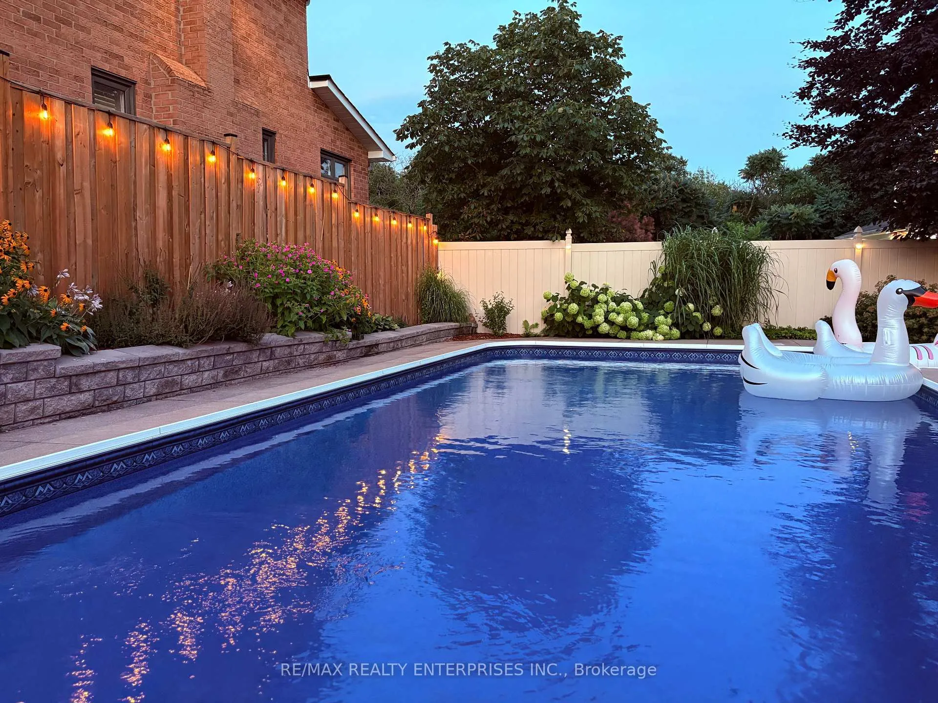 Photo 41 of 1101 Fieldstone Circle, Oakville, Glen Abbey — HOMEH