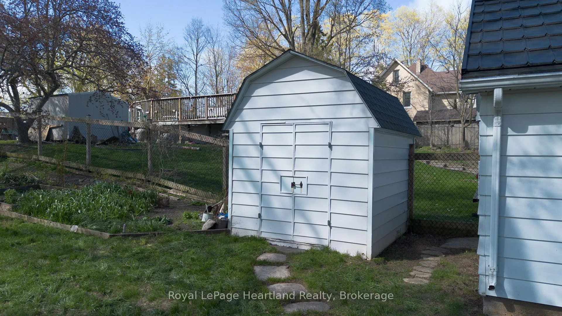 Photo 32 of 210 Leopold Street, North Huron, Wingham — HOMEH