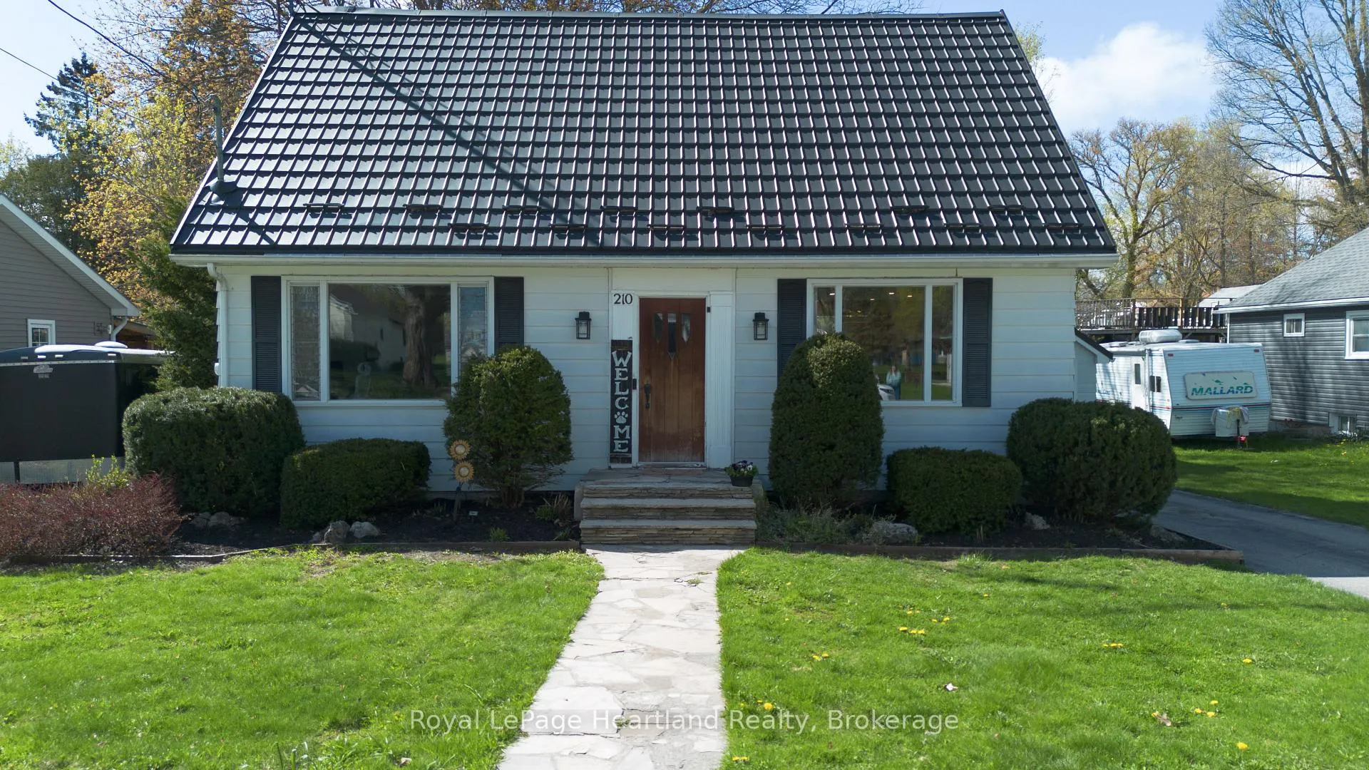 Photo 36 of 210 Leopold Street, North Huron, Wingham — HOMEH