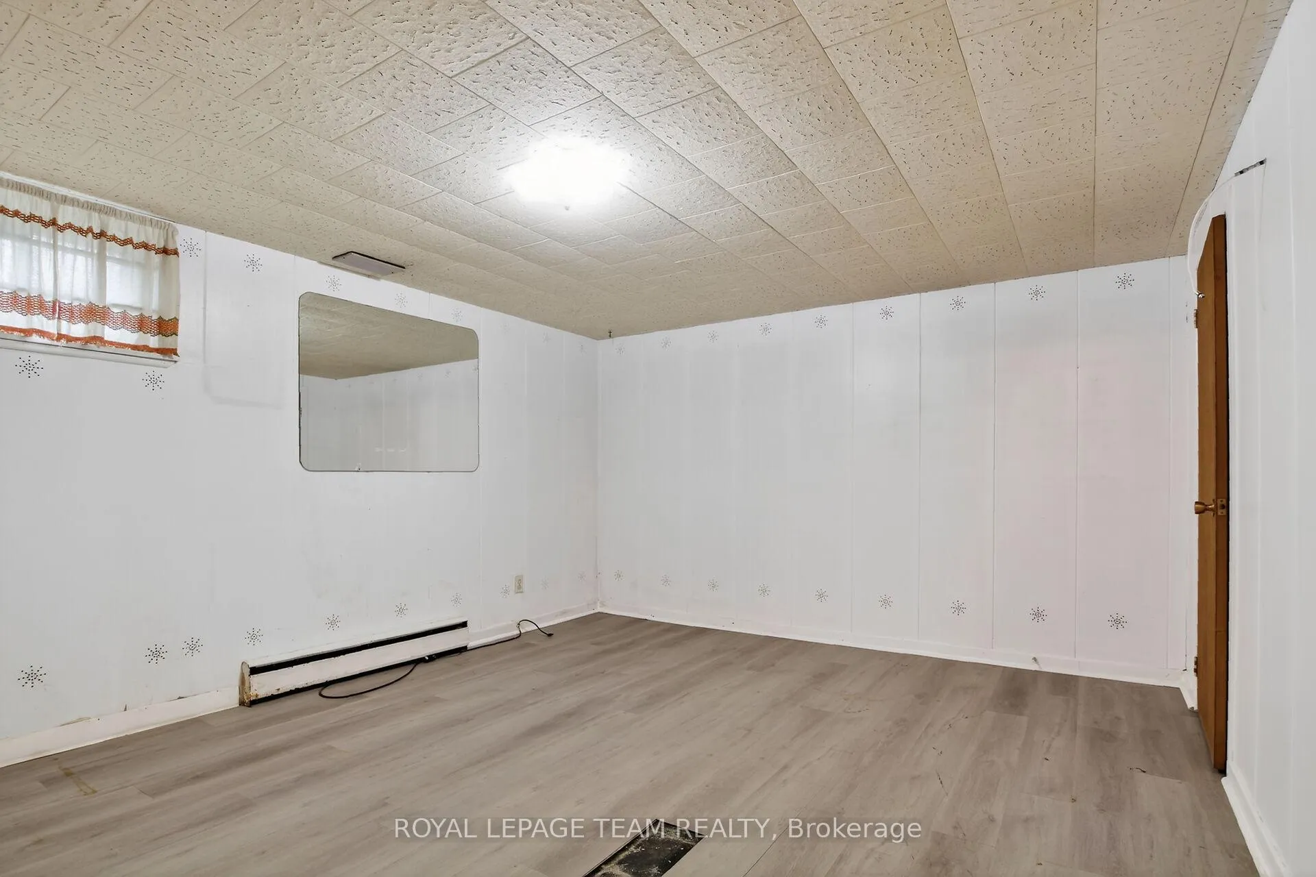 Photo 28 of 546 Sherbourne Road, Ottawa, Carlingwood — HOMEH