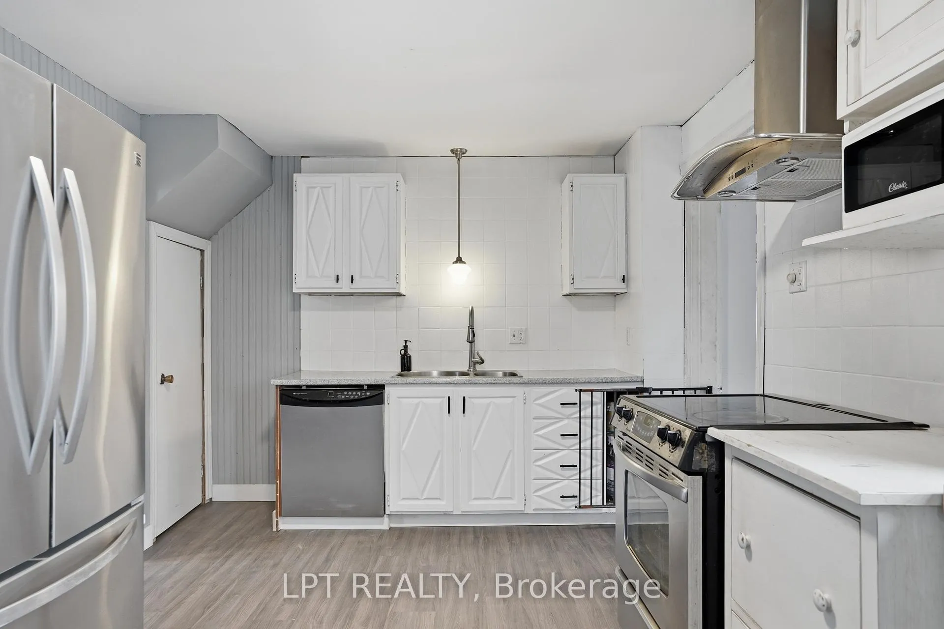 Photo 13 of 46 Mill Street, Champlain, Vankleek Hill — HOMEH
