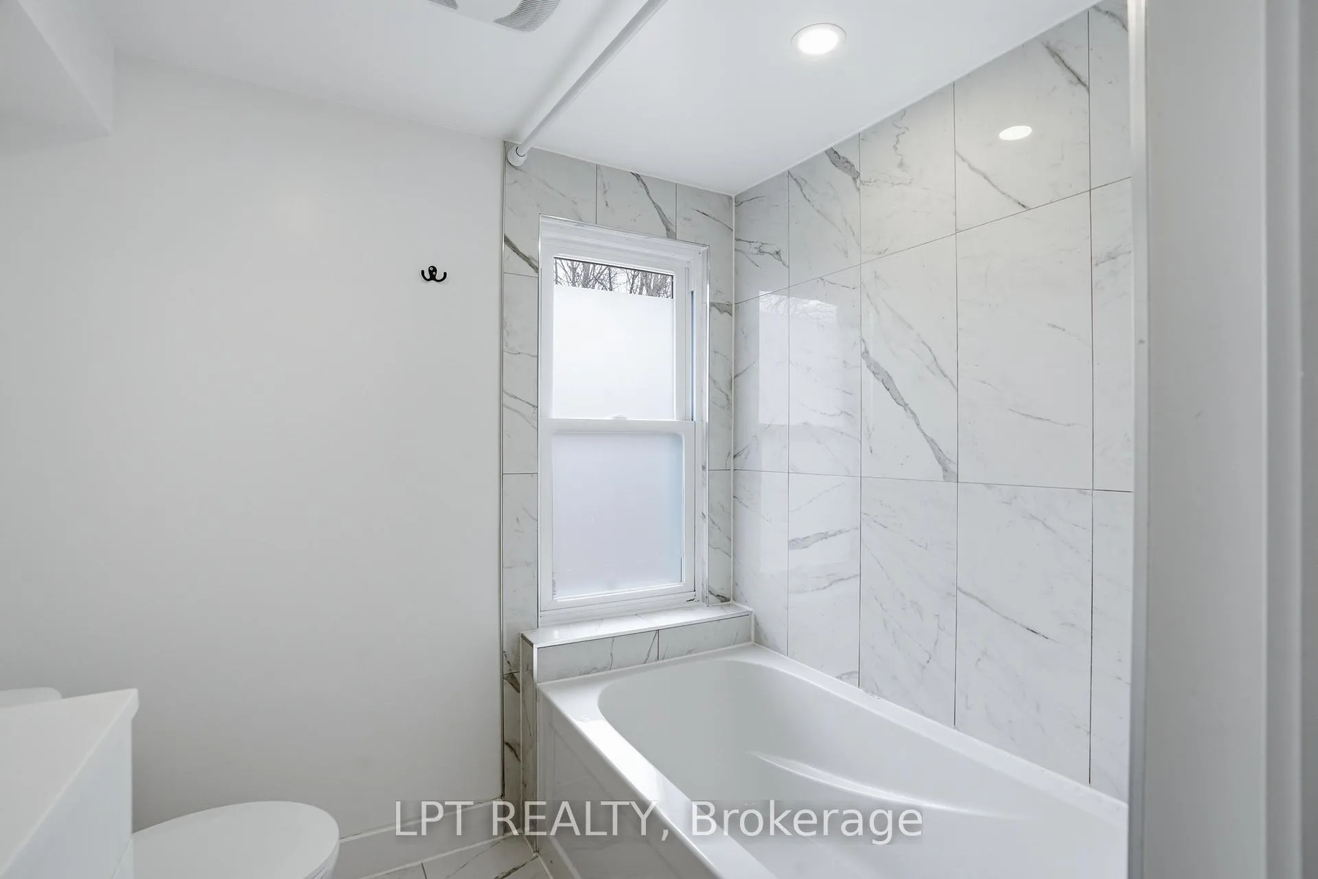 Photo 23 of 46 Mill Street, Champlain, Vankleek Hill — HOMEH