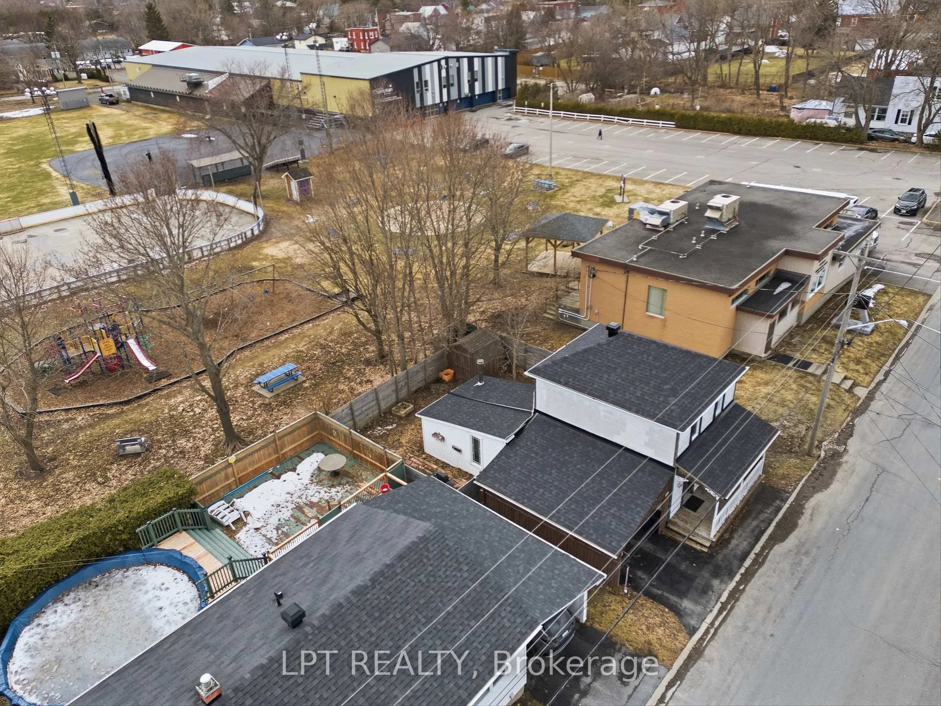 Photo 31 of 46 Mill Street, Champlain, Vankleek Hill — HOMEH