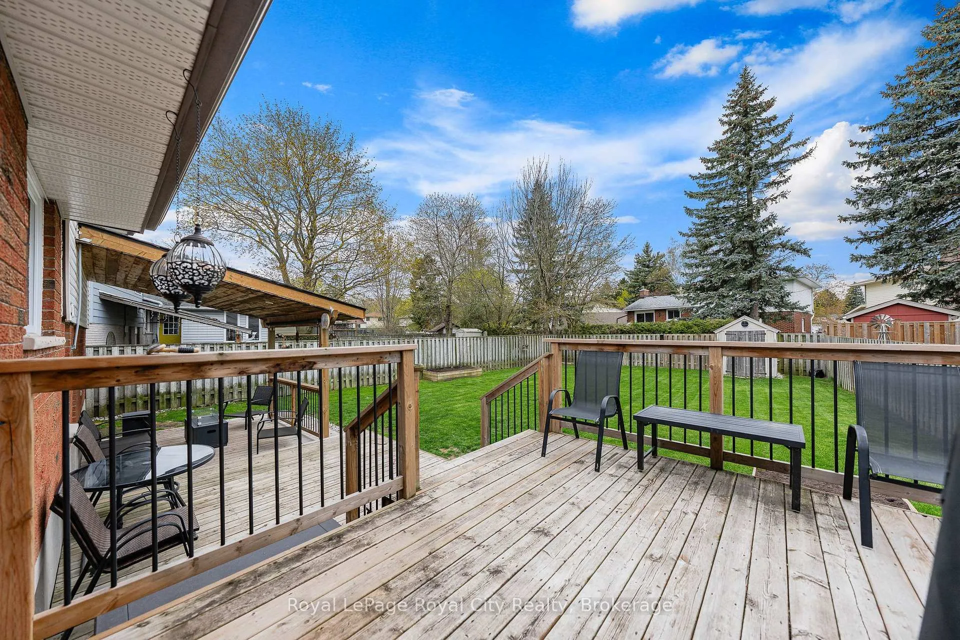 Photo 26 of 16 Sanderson Drive, Guelph, Willow West/Sugarbush/West Acres — HOMEH