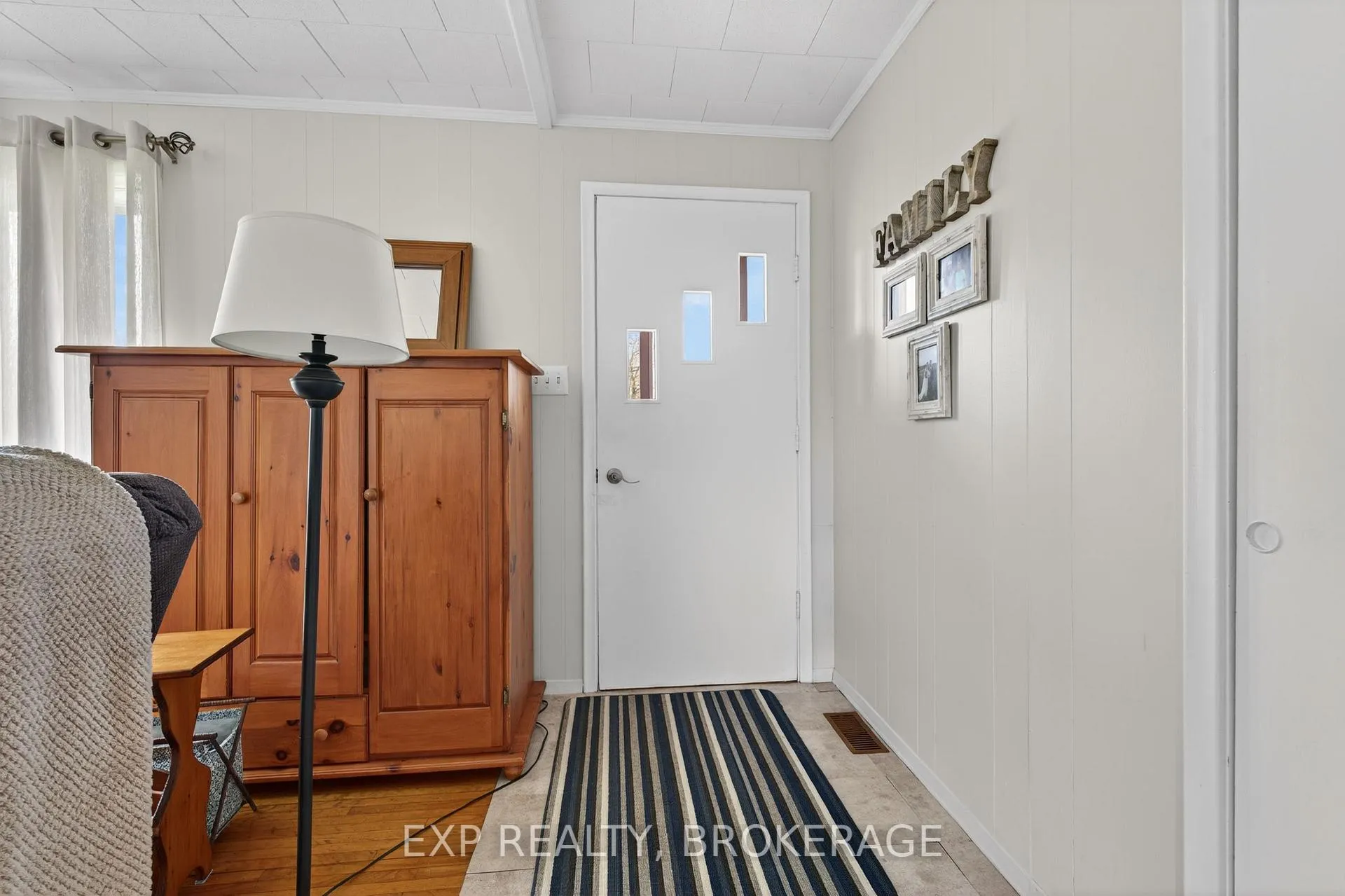 Photo 4 of 29 Hillcrest Street, Frontenac Islands, The Islands — HOMEH