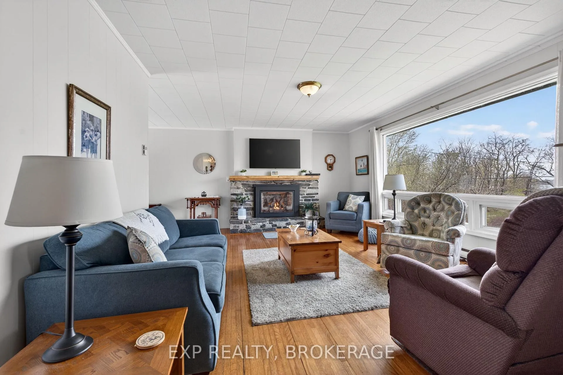 Photo 5 of 29 Hillcrest Street, Frontenac Islands, The Islands — HOMEH