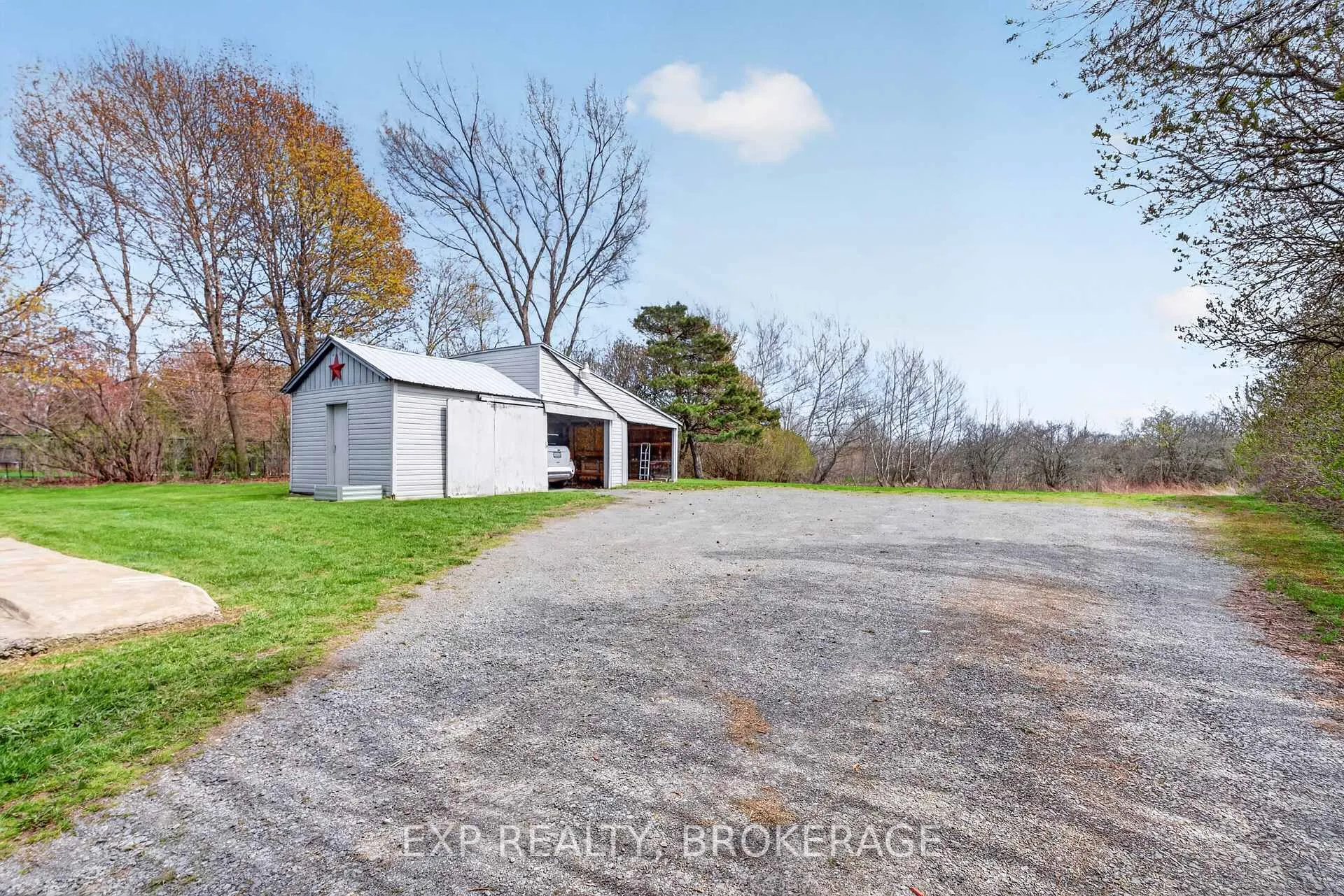 Photo 22 of 29 Hillcrest Street, Frontenac Islands, The Islands — HOMEH