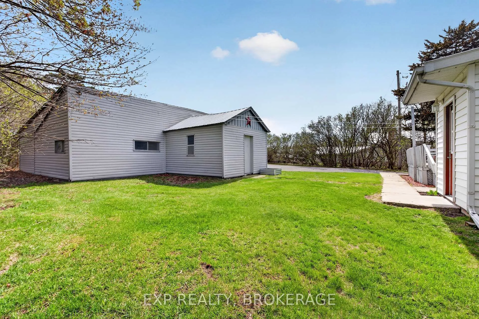 Photo 27 of 29 Hillcrest Street, Frontenac Islands, The Islands — HOMEH