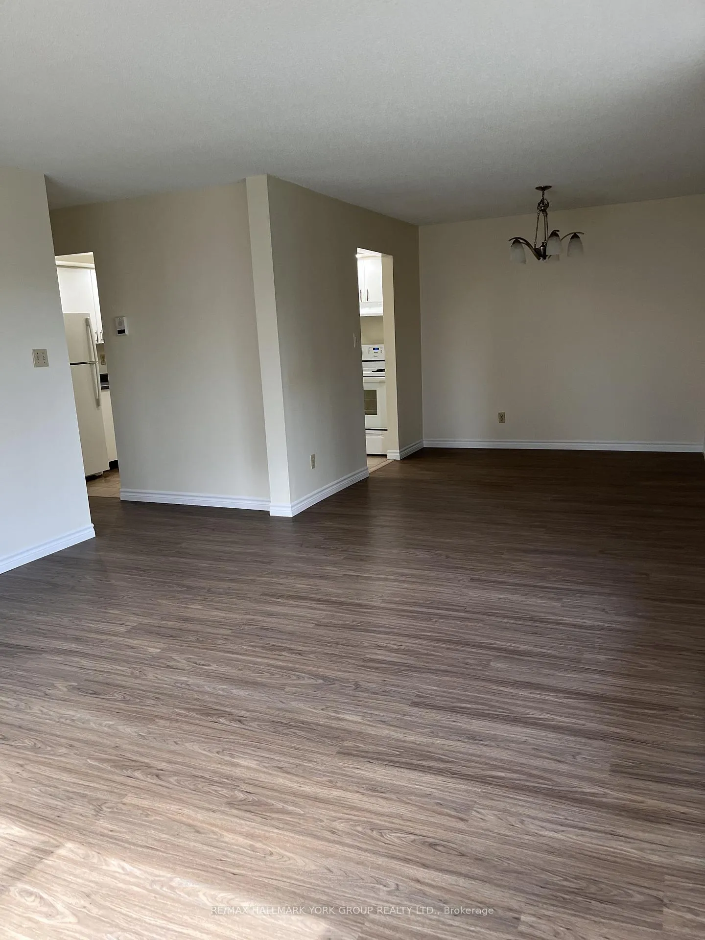 Photo 18 of Unit 101, 260 Leacock Drive, Barrie, Letitia Heights — HOMEH