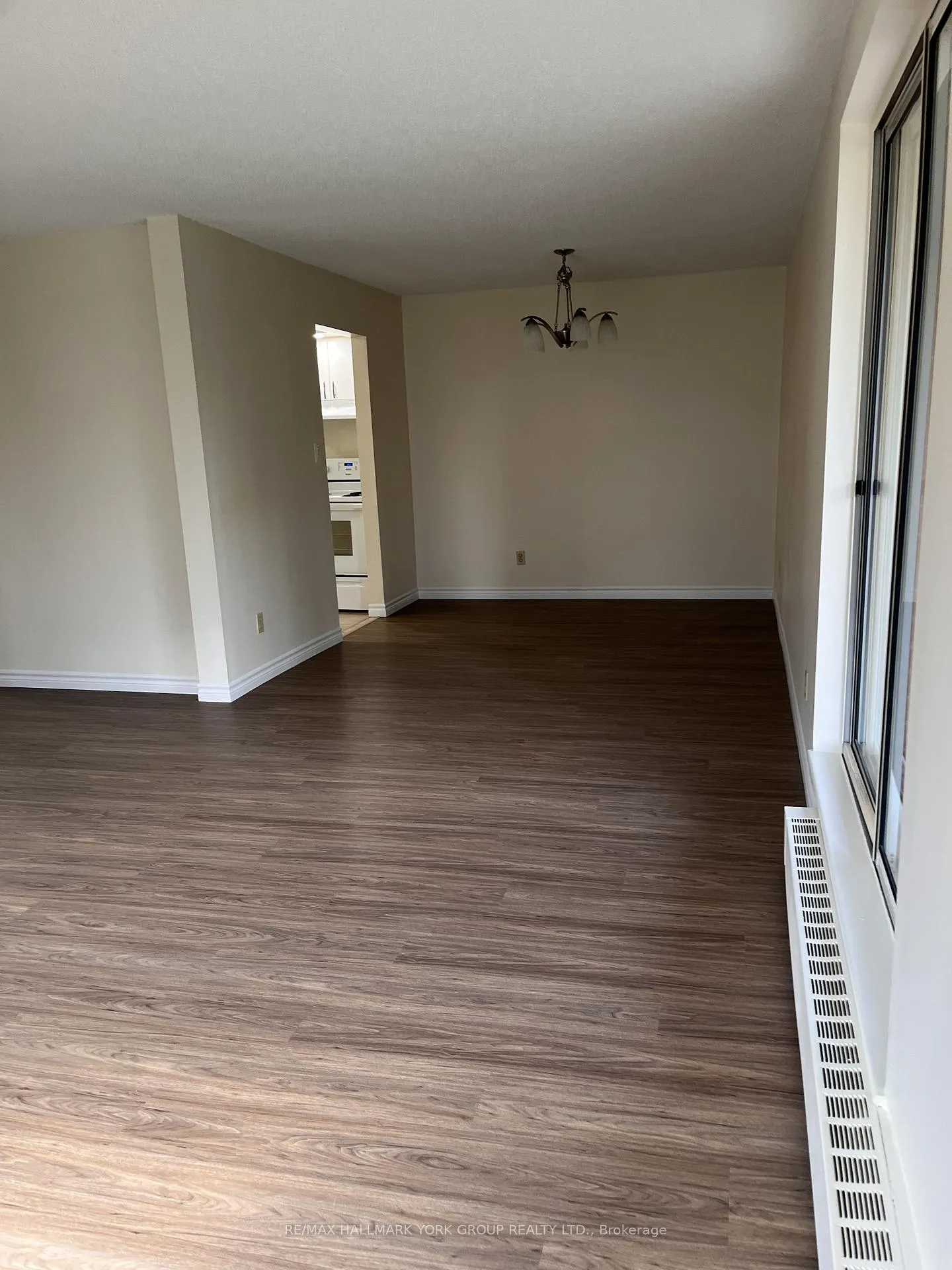 Photo 19 of Unit 101, 260 Leacock Drive, Barrie, Letitia Heights — HOMEH