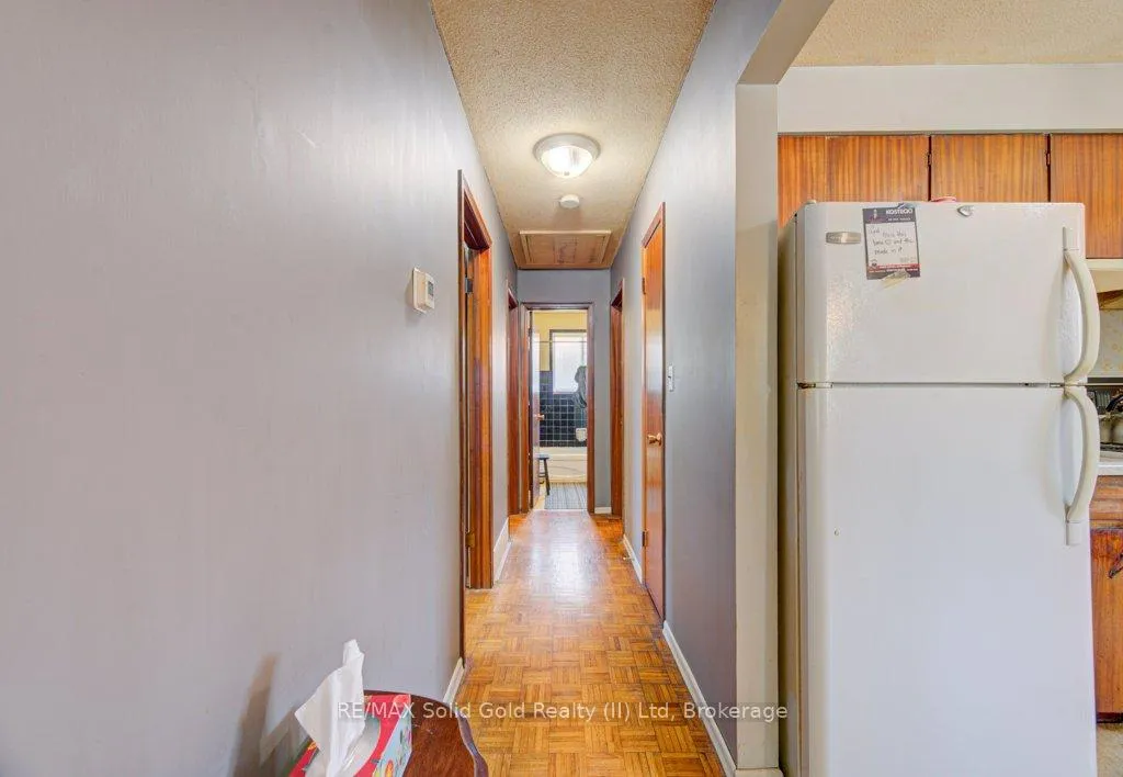 Photo 12 of 291 Westwood Drive, Kitchener — HOMEH