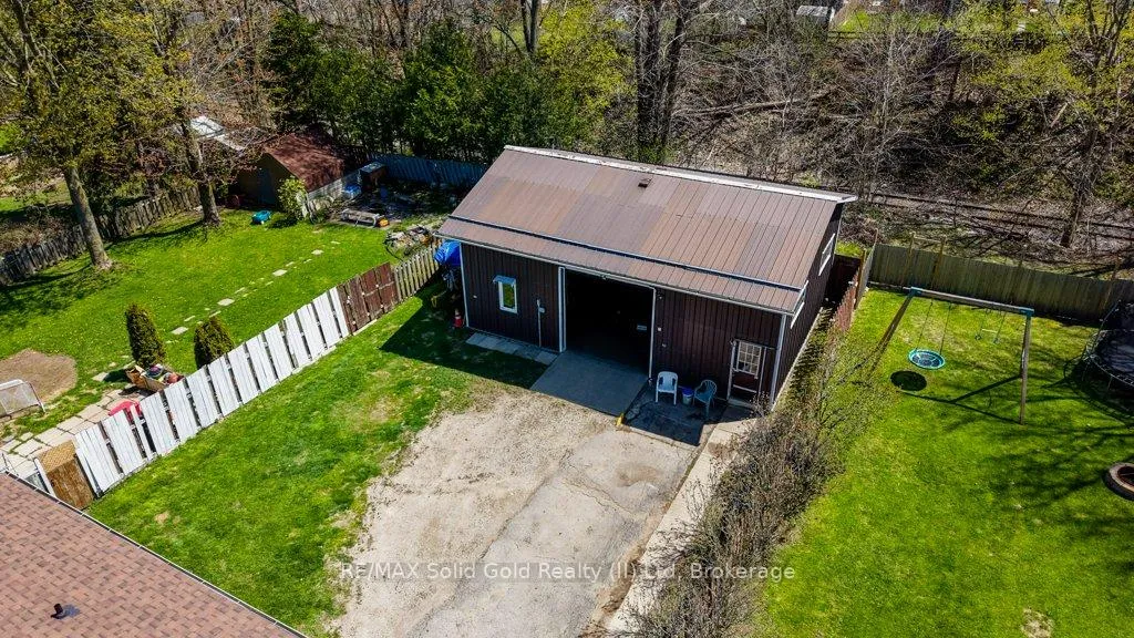 Photo 32 of 291 Westwood Drive, Kitchener — HOMEH