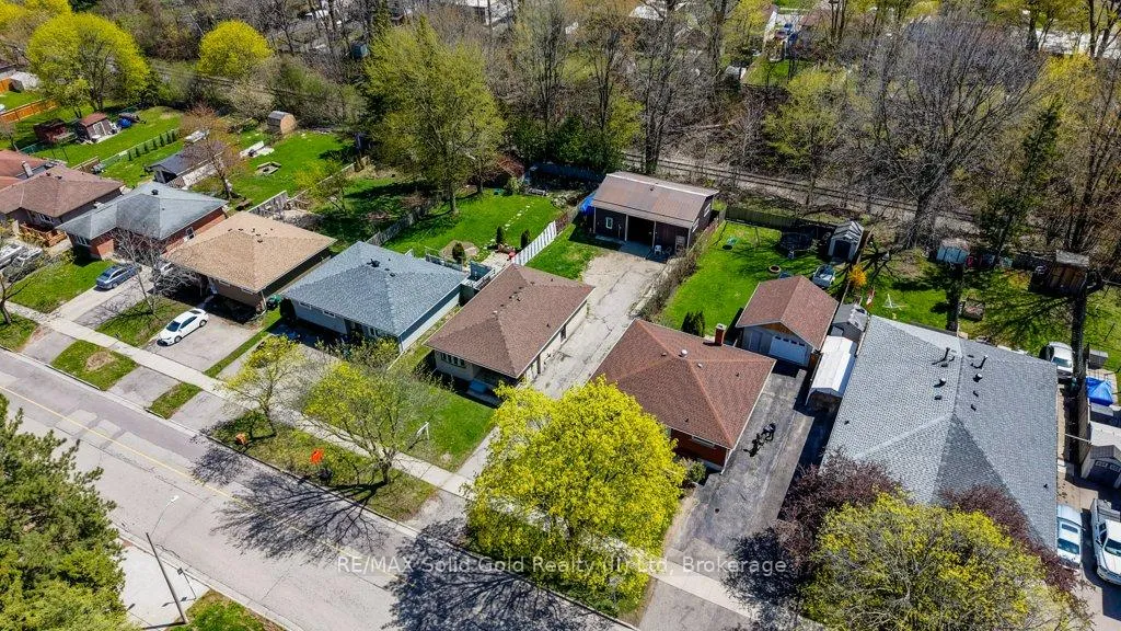 Photo 36 of 291 Westwood Drive, Kitchener — HOMEH