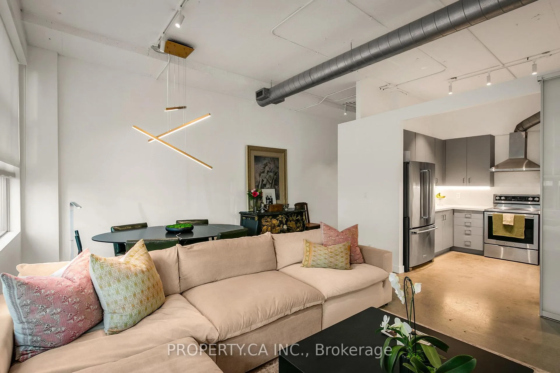 Photo 15 of Unit 306, 188 Eglinton Avenue E, Toronto, Mount Pleasant West — HOMEH